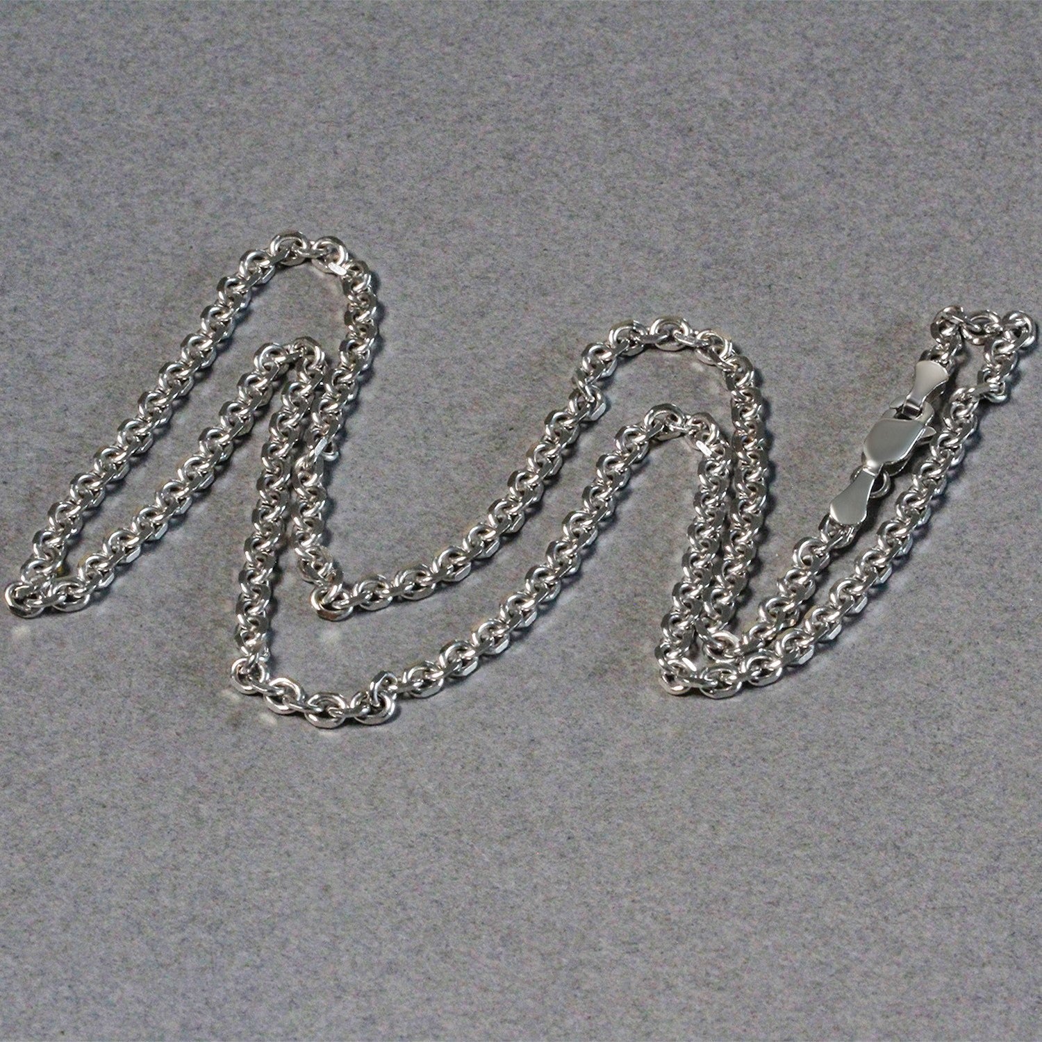 14k White Gold Diamond Cut Cable Link Chain (2.90 mm) by Bids.com