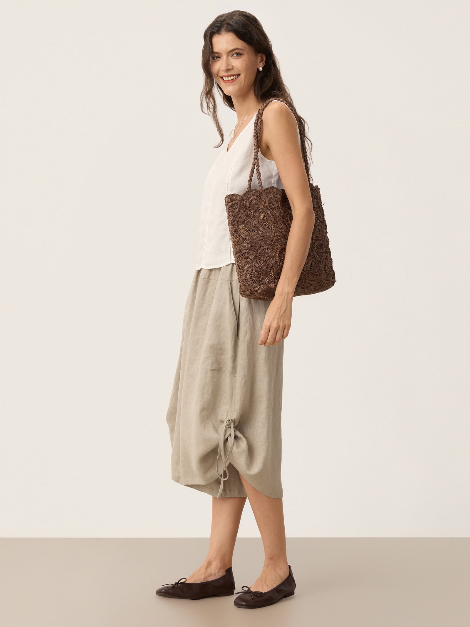 Handwoven Raffia Floral Pattern Tote Bag DestGlow