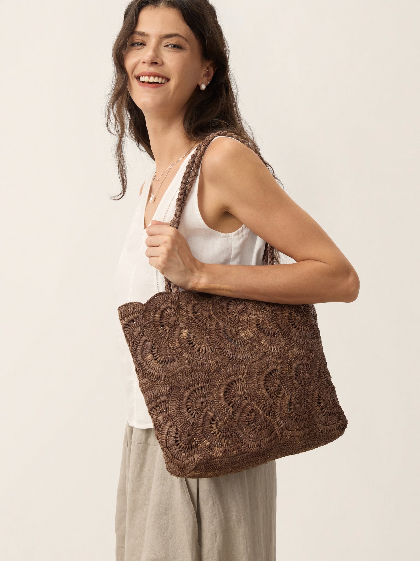 Handwoven Raffia Floral Pattern Tote Bag DestGlow
