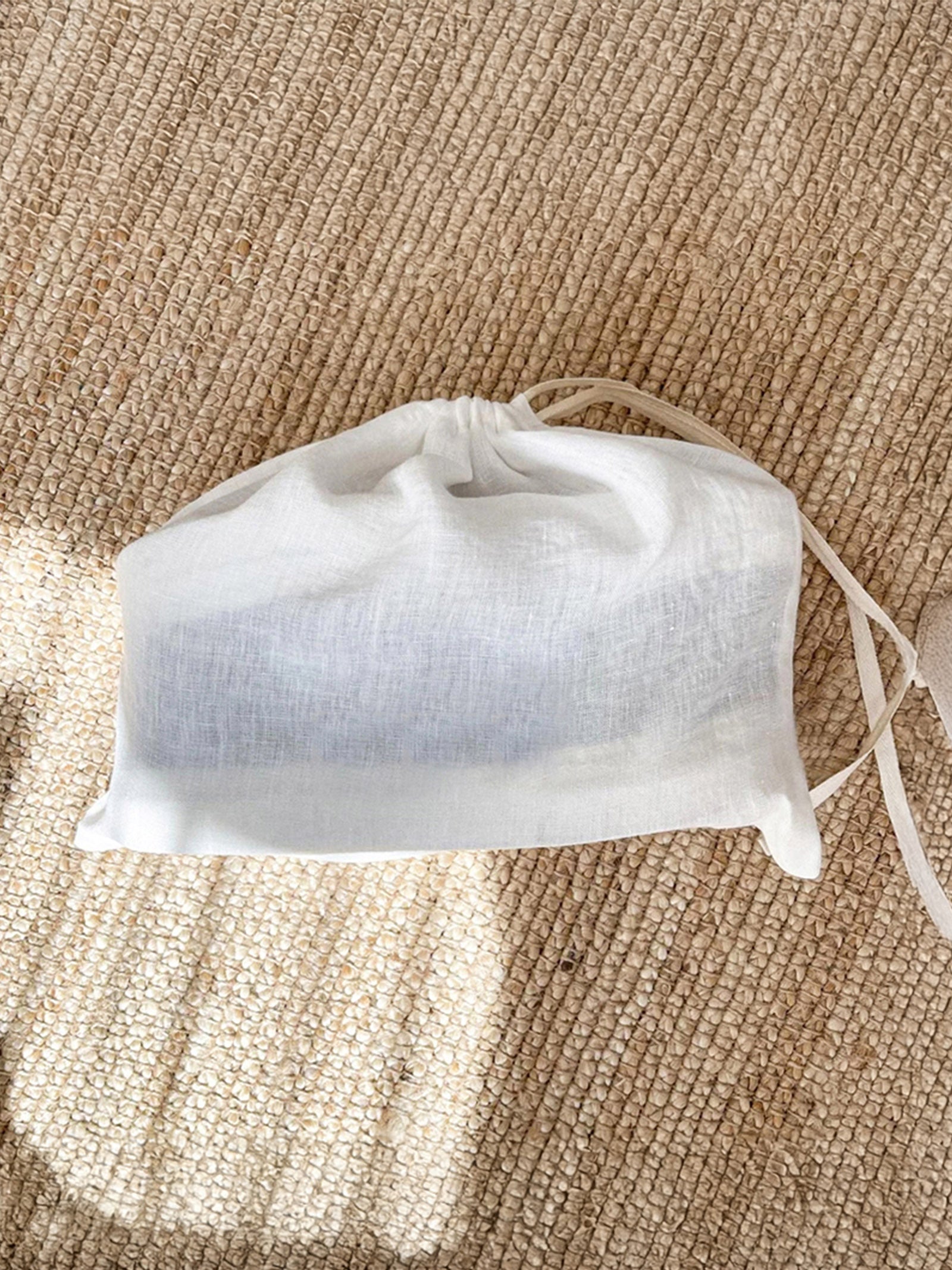100% Linen Solid-Color Drawstring Storage Bag DestGlow