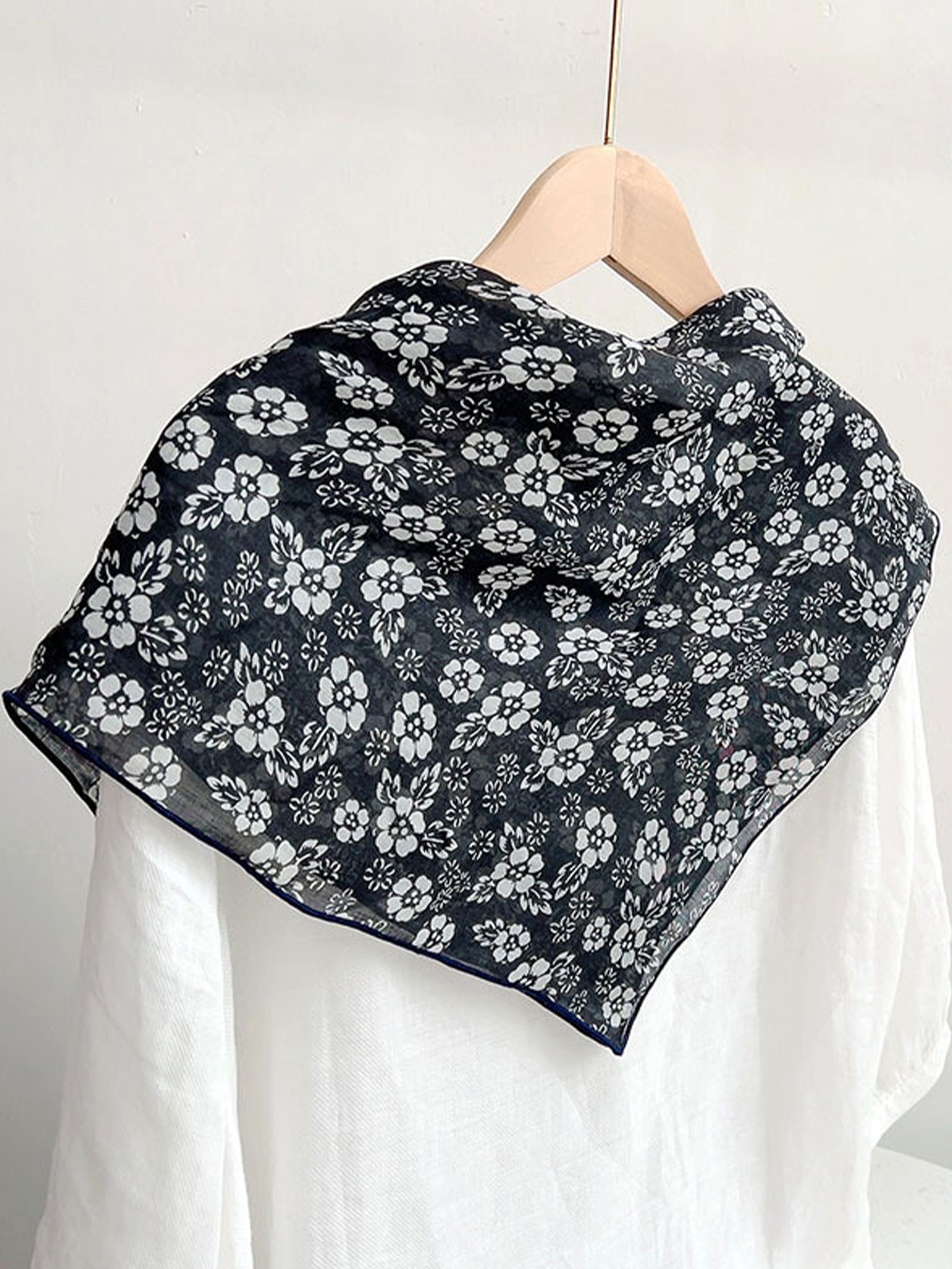 Ramie Vintage Print Handkerchief DestGlow