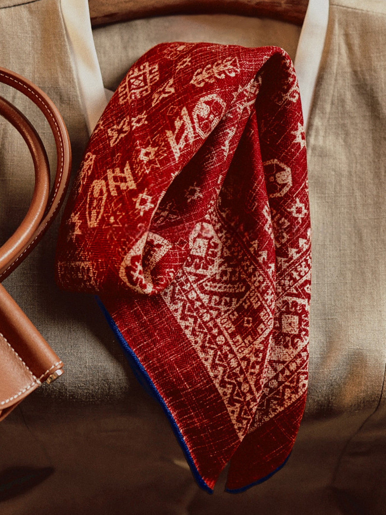 Wool Silk Printed Neck Square Scarf DestGlow