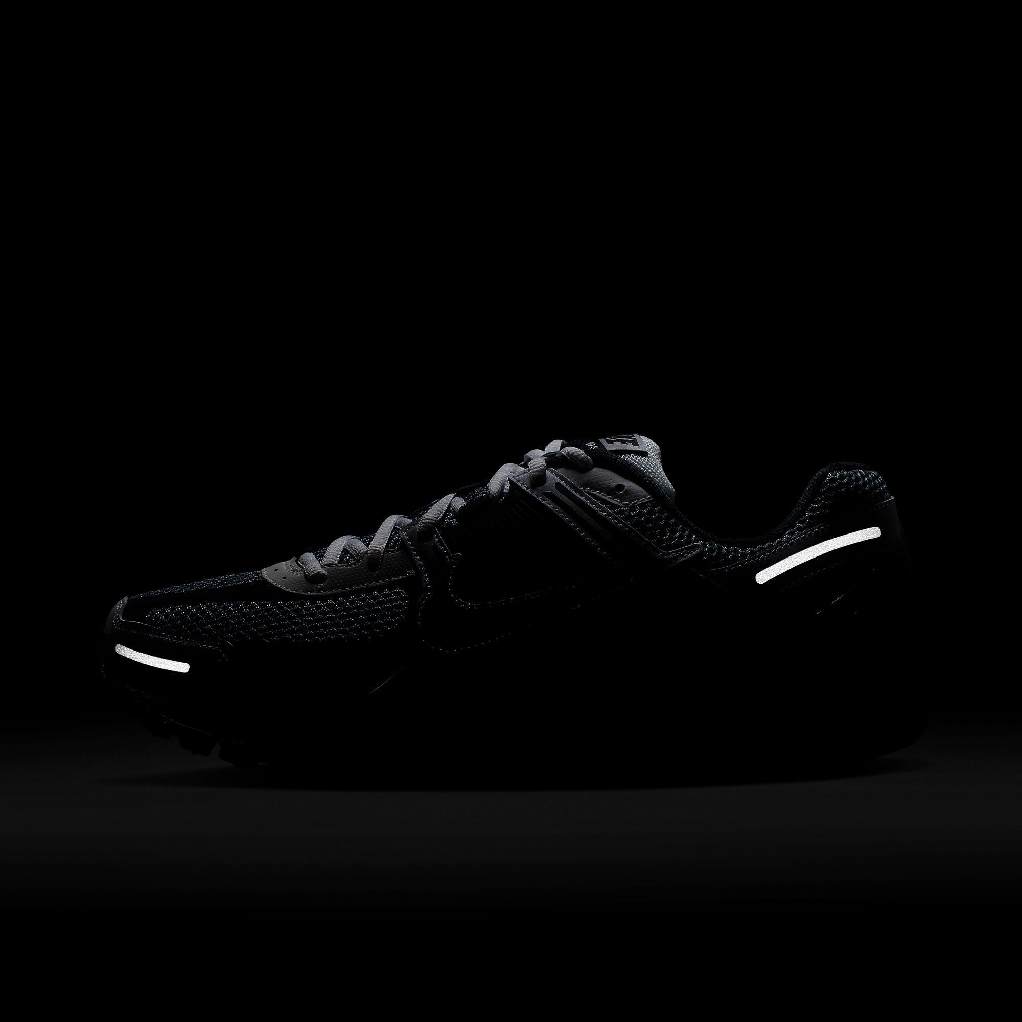 Nike Mens Zoom Vomero 5 SE SP - Dark Grey by Denim Exchange