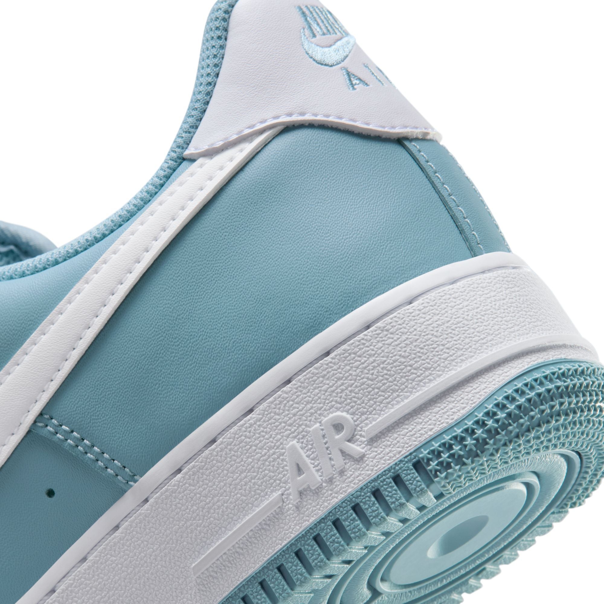Nike Mens Air Force 1 &