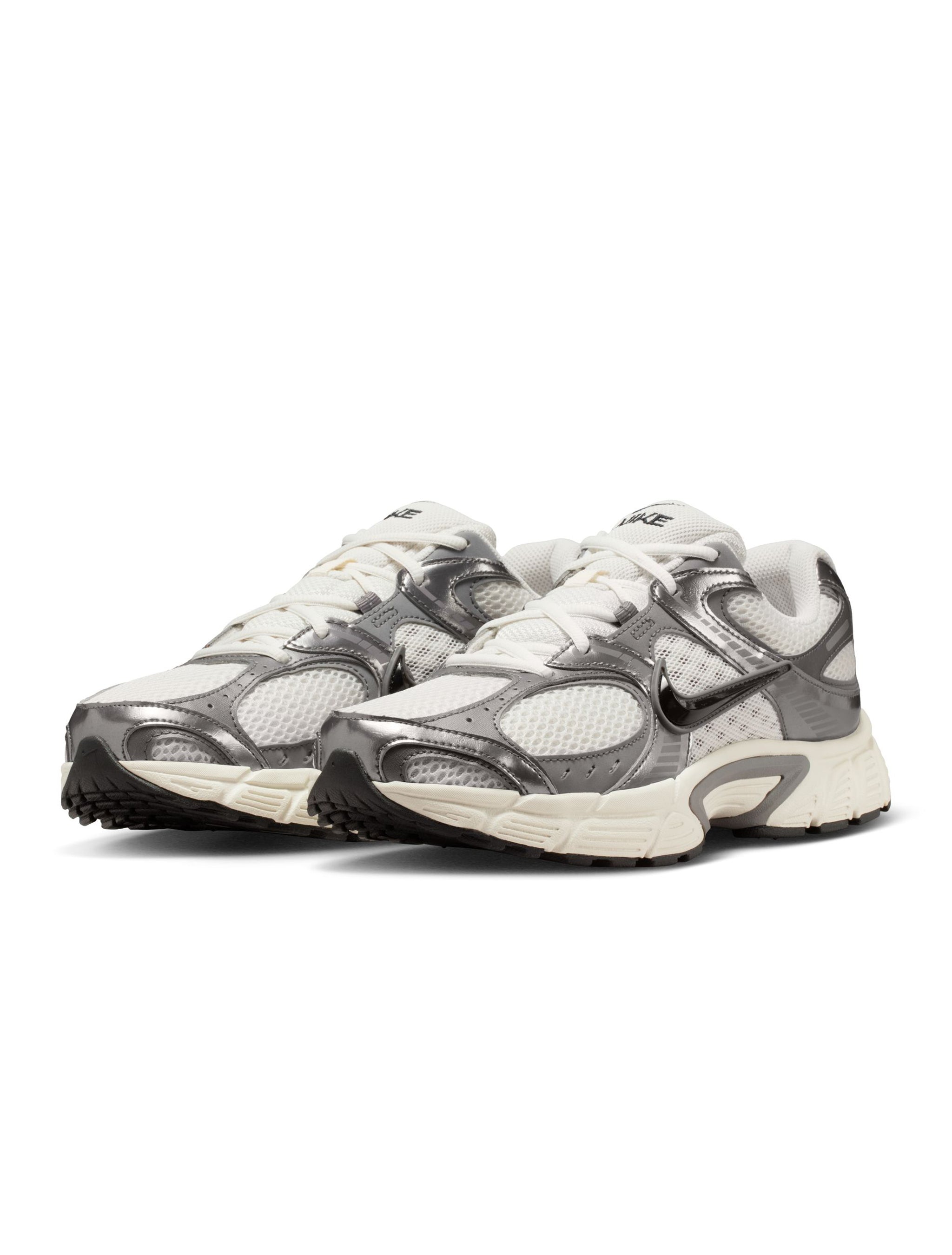 Nike Mens V5 Rnr - Phantom/Black by Denim Exchange