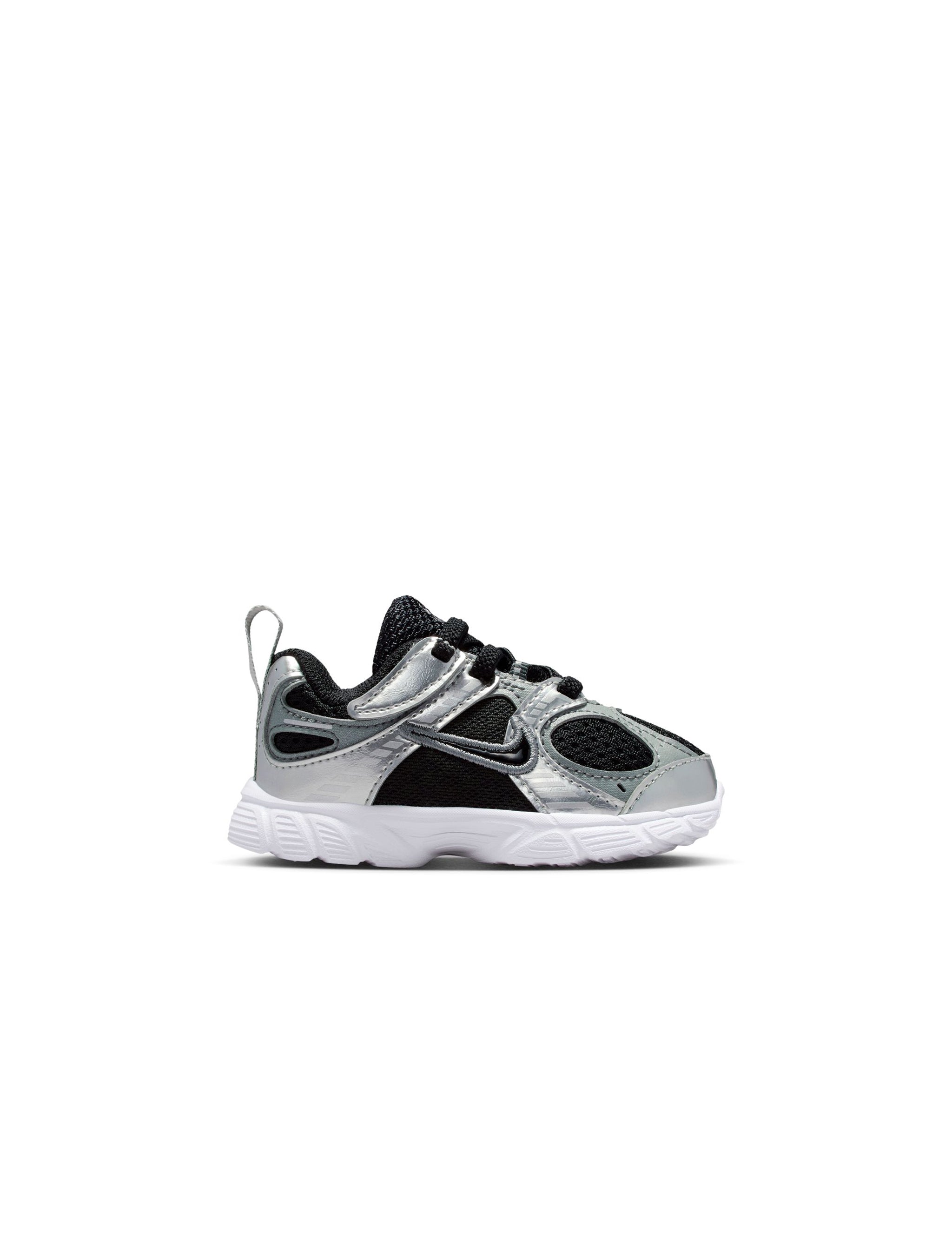 Nike (TD) V5 RNR - Black/Smoke Grey by Denim Exchange
