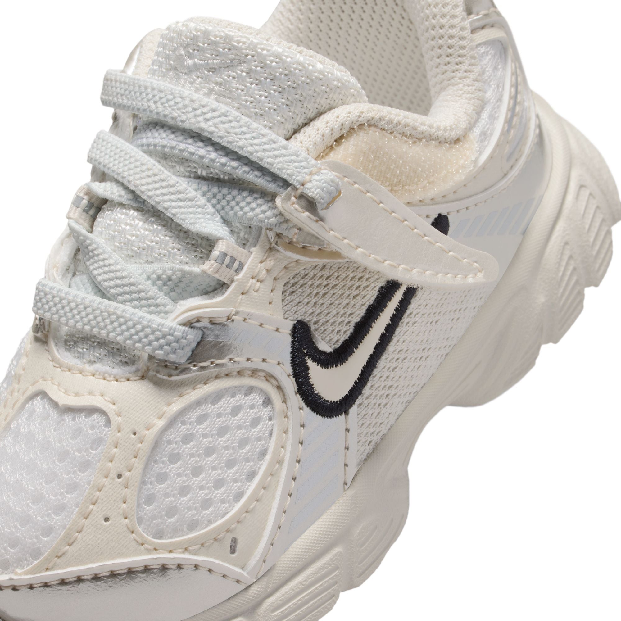 Nike (TD) V5 RNR - Summit White by Denim Exchange