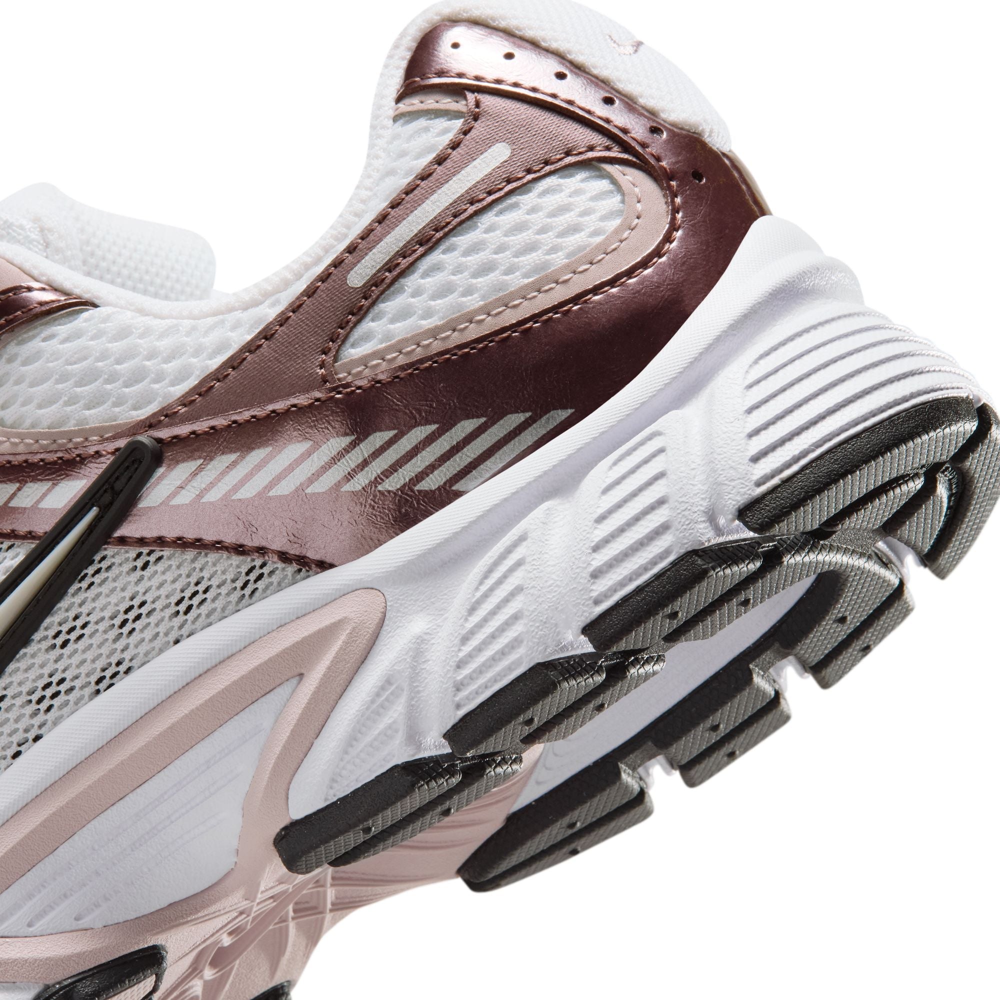 Nike Womens V5 RNR - White/Metallic Platinum by Denim Exchange