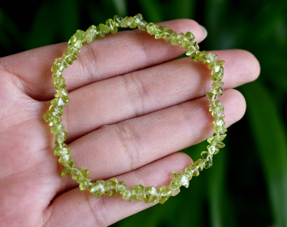 Natural Peridot Chip Bracelets, Loose Crystal Gemstone Chip Bracelets ~ Healing Chip Bracelet DestGlow