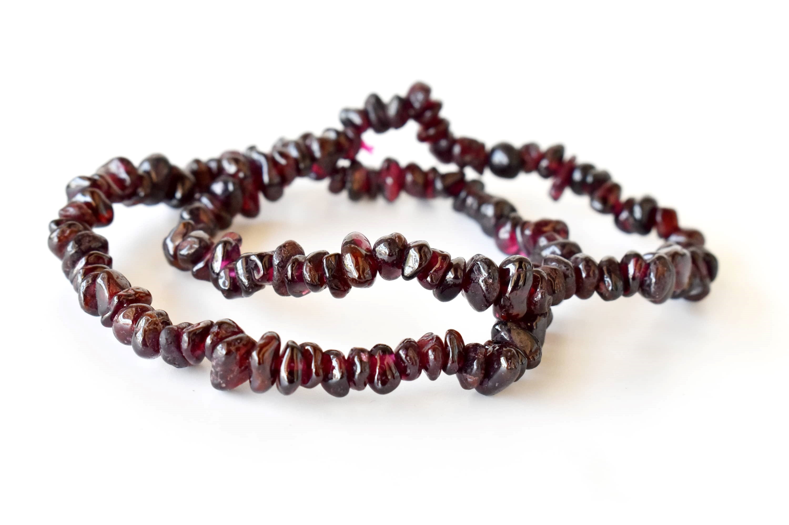 Garnet Chip Bracelet (Prosperity and Protection) DestGlow