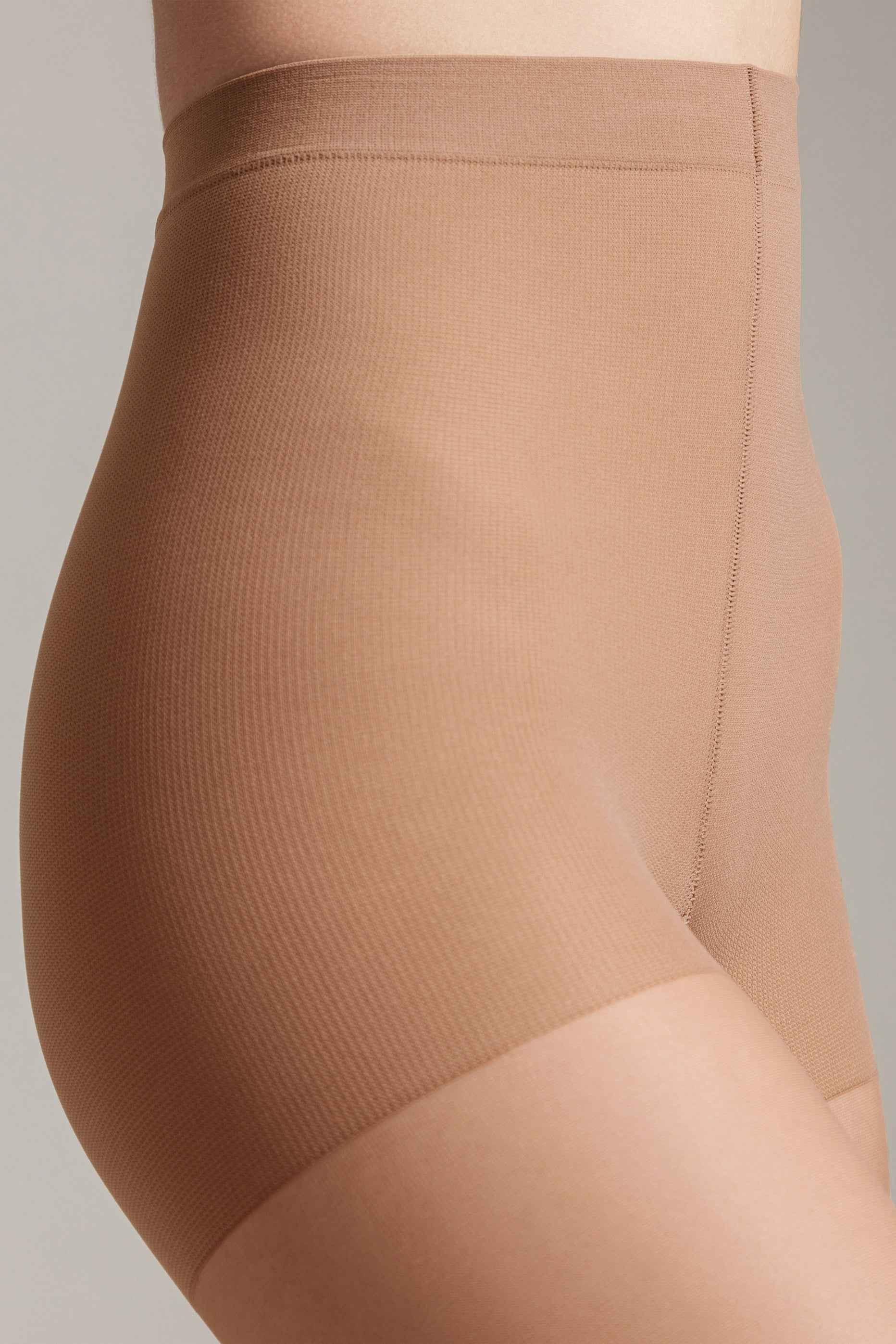 Tights Conte Active Soft 20 Den - Shaping Support with Vitamin E