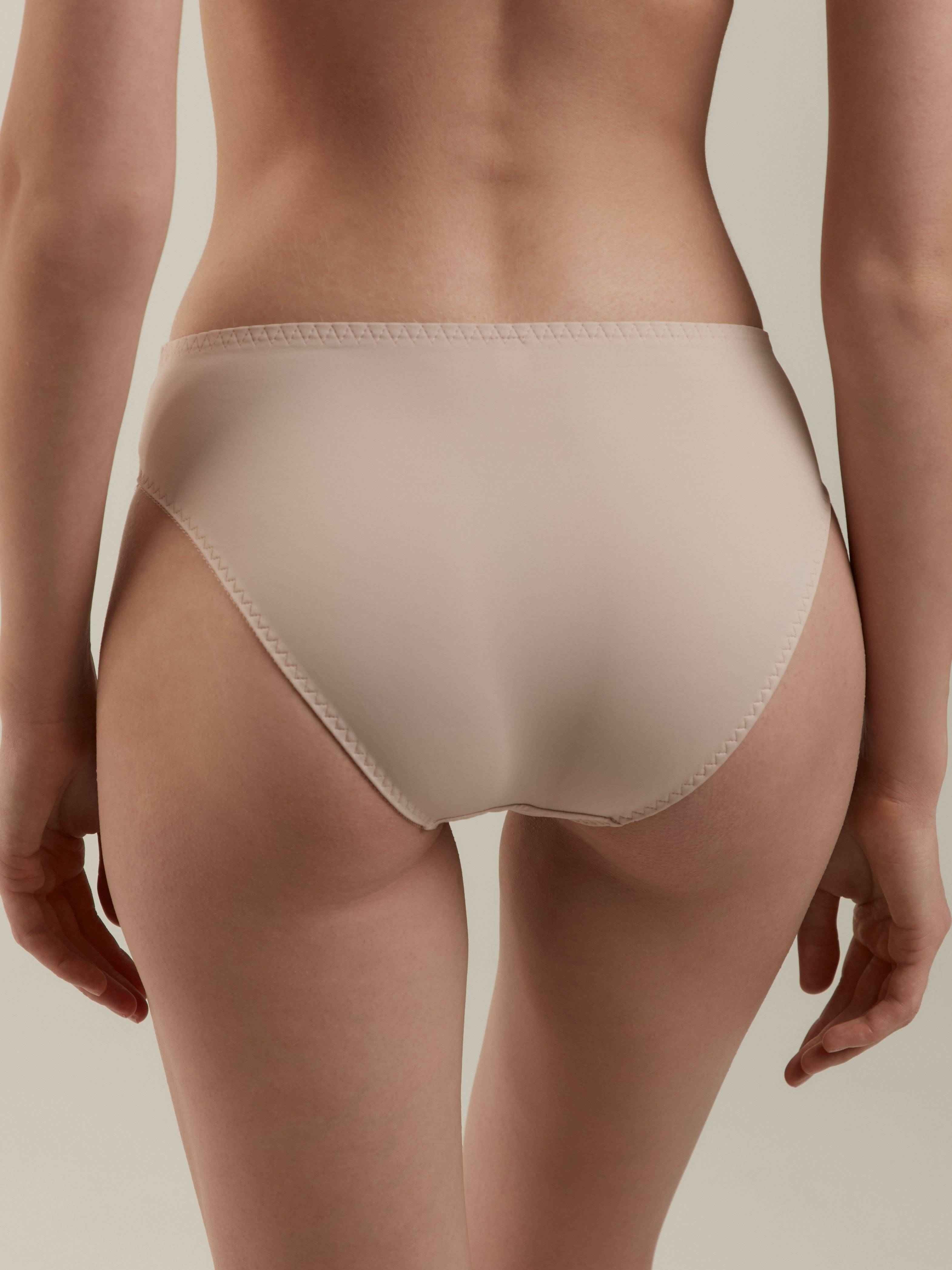 Panties Conte Aura RP3080 - Slip With a Mid-Rise Waistline