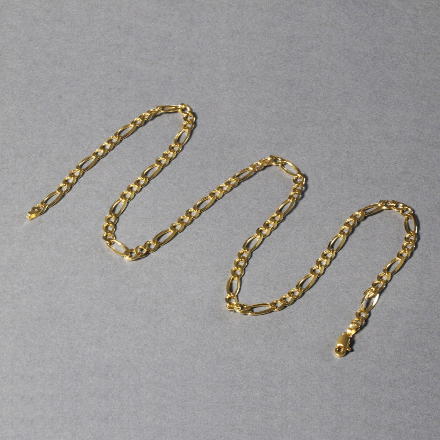 10K Yellow Gold Solid Figaro Chain (4.50 mm) by Bids.com