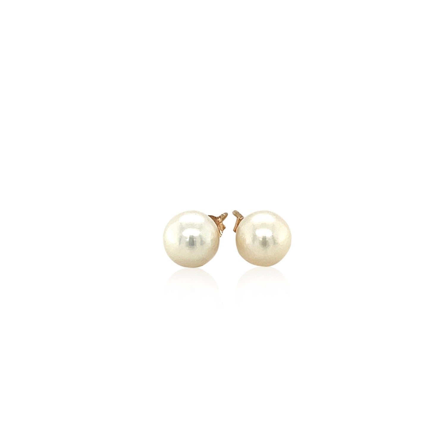 14k Yellow Gold Freshwater Cultured White Pearl Stud Earrings (6mm) - DestGlow