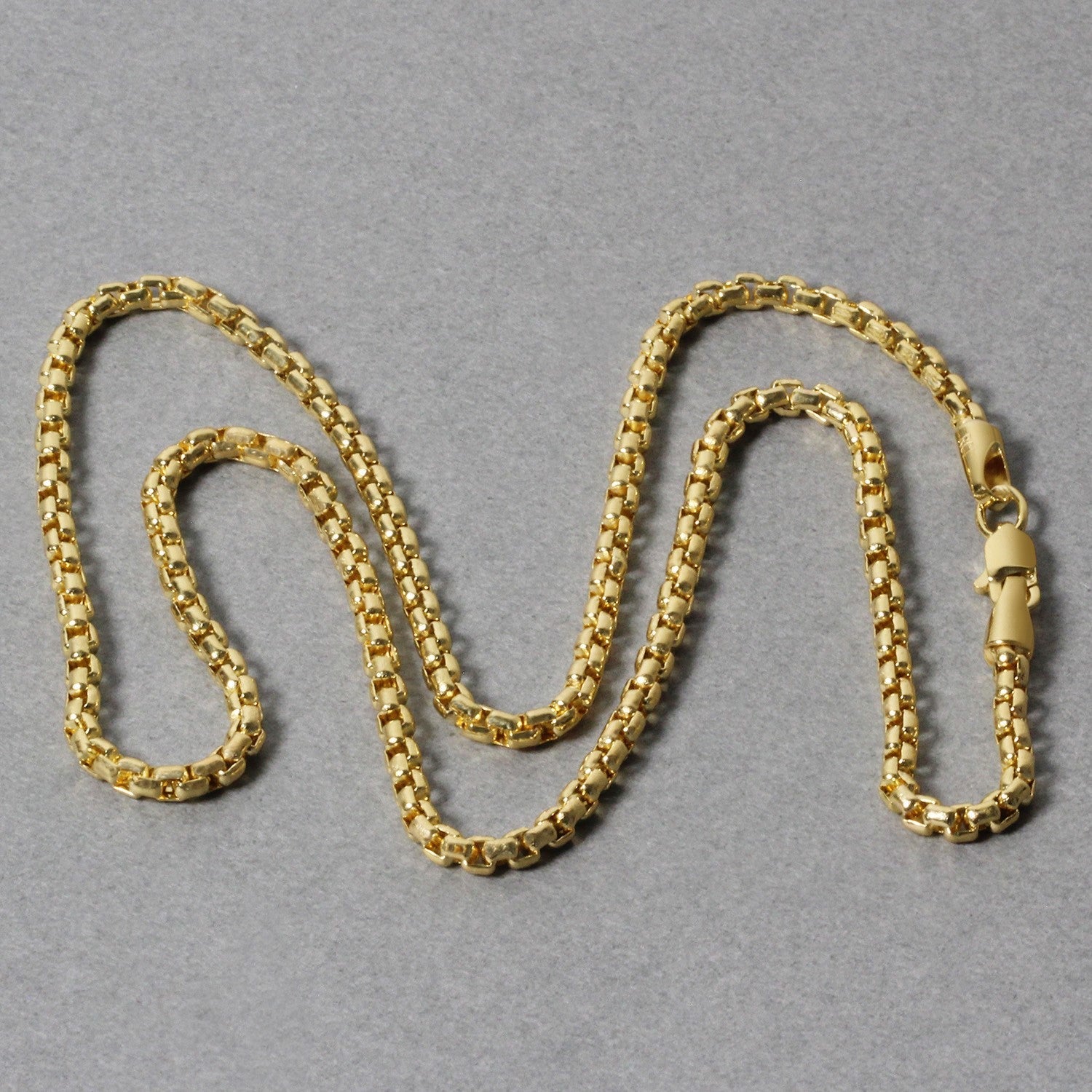 2.4mm 14k Yellow Gold Round Box Chain by Bids.com