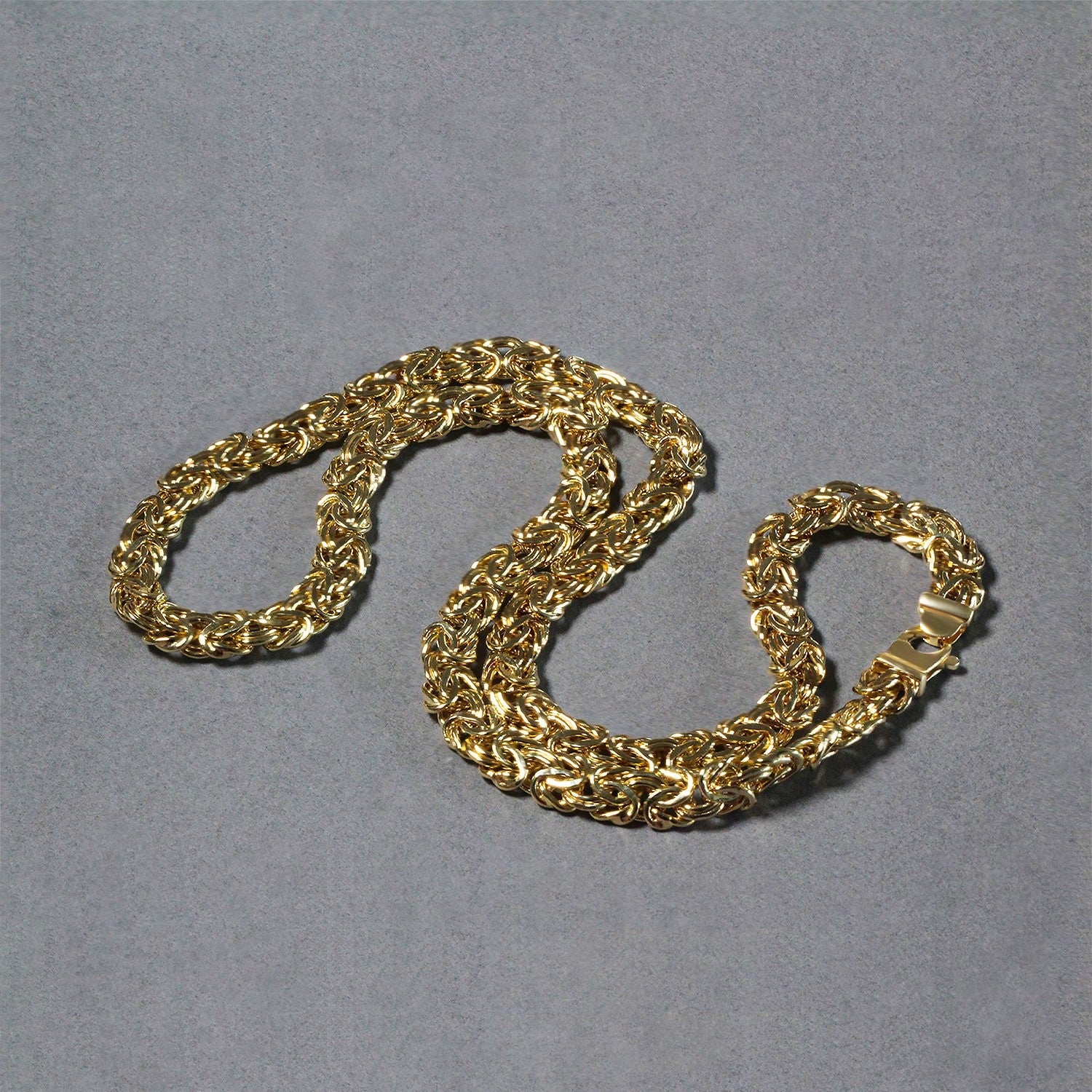 14k Yellow Gold Byzantine Motif Chain Necklace by Bids.com