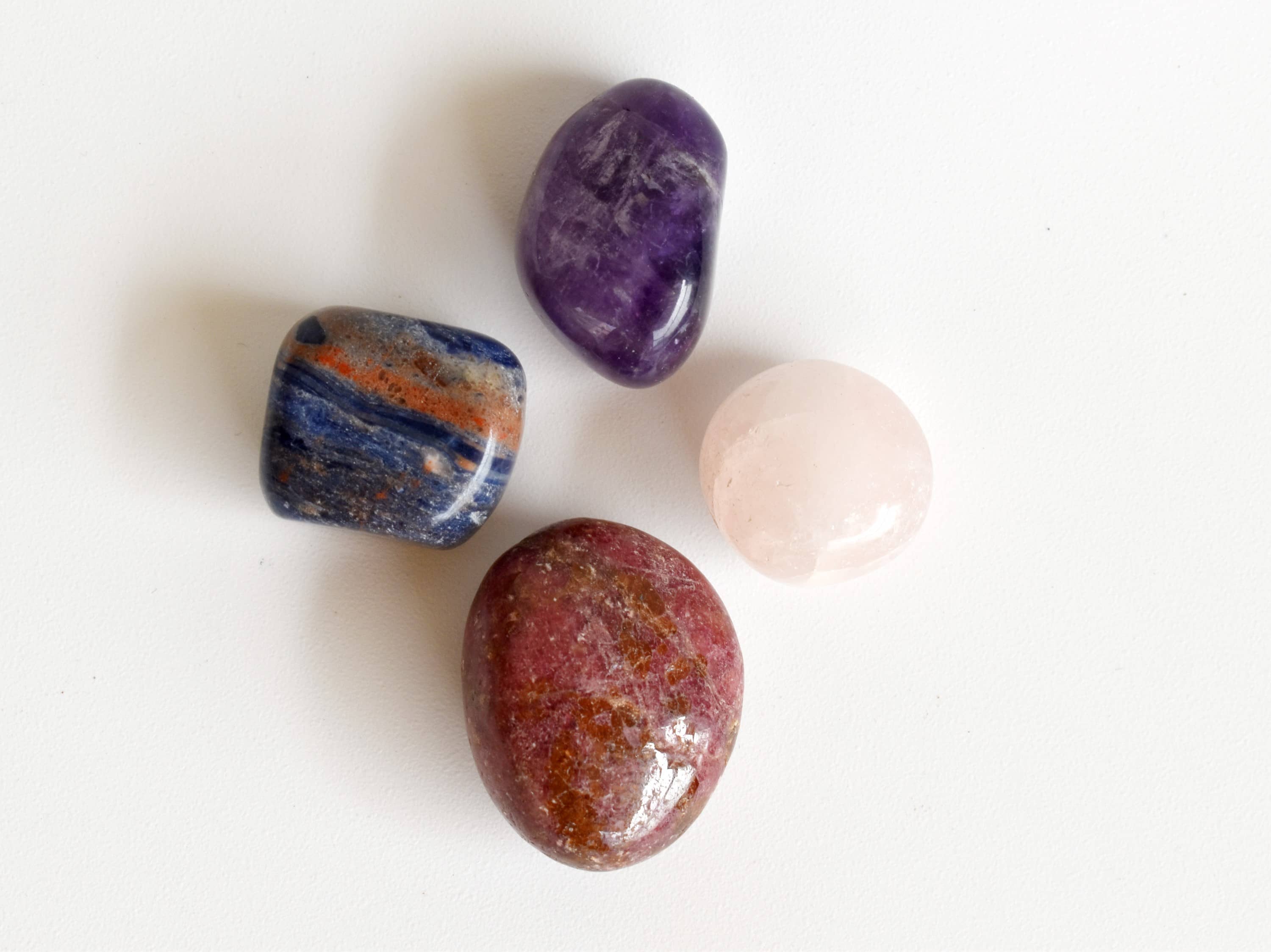 Attracting LOVE Crystal Kit, Gemstone Tumble Kit, Love Crystal Gift Set DestGlow