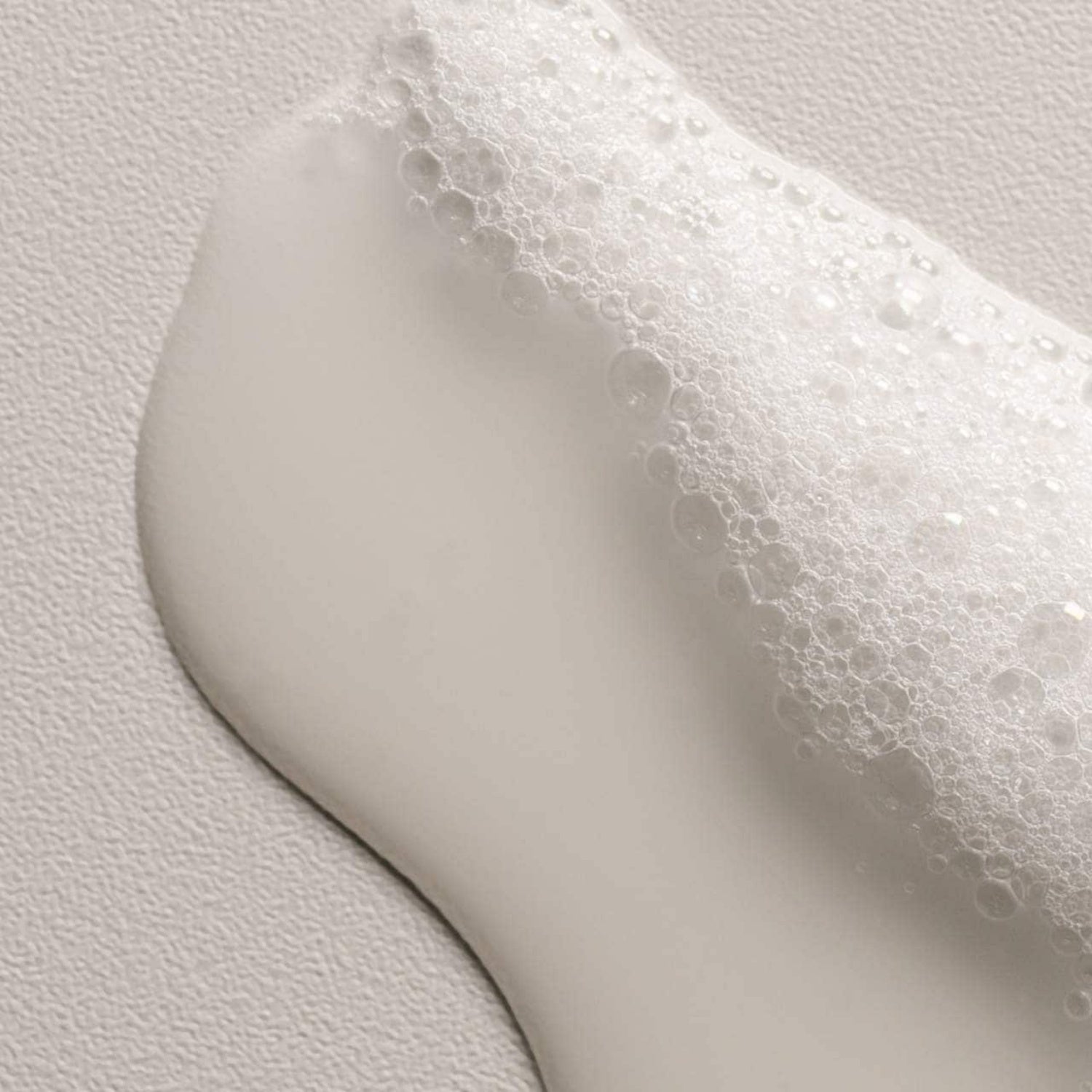 Davines OI Shampoo - DestGlow