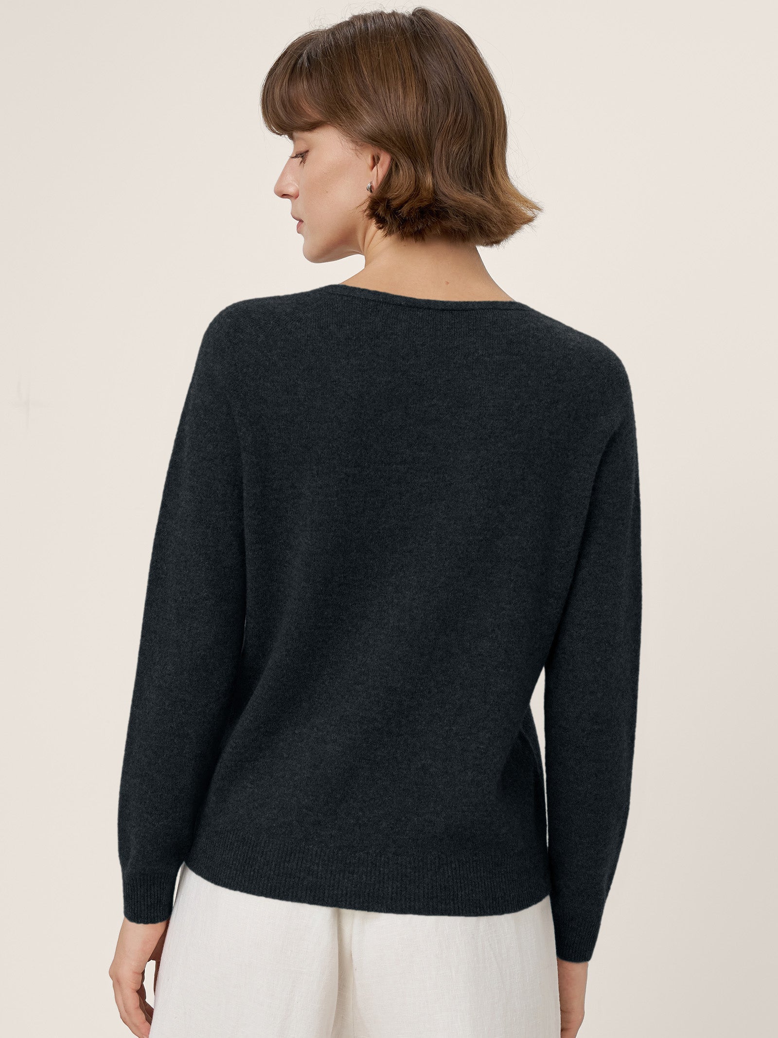 Premium Cashmere Blend Hand-Finished Seamless V-Neck Sweater SURI by LINTICO