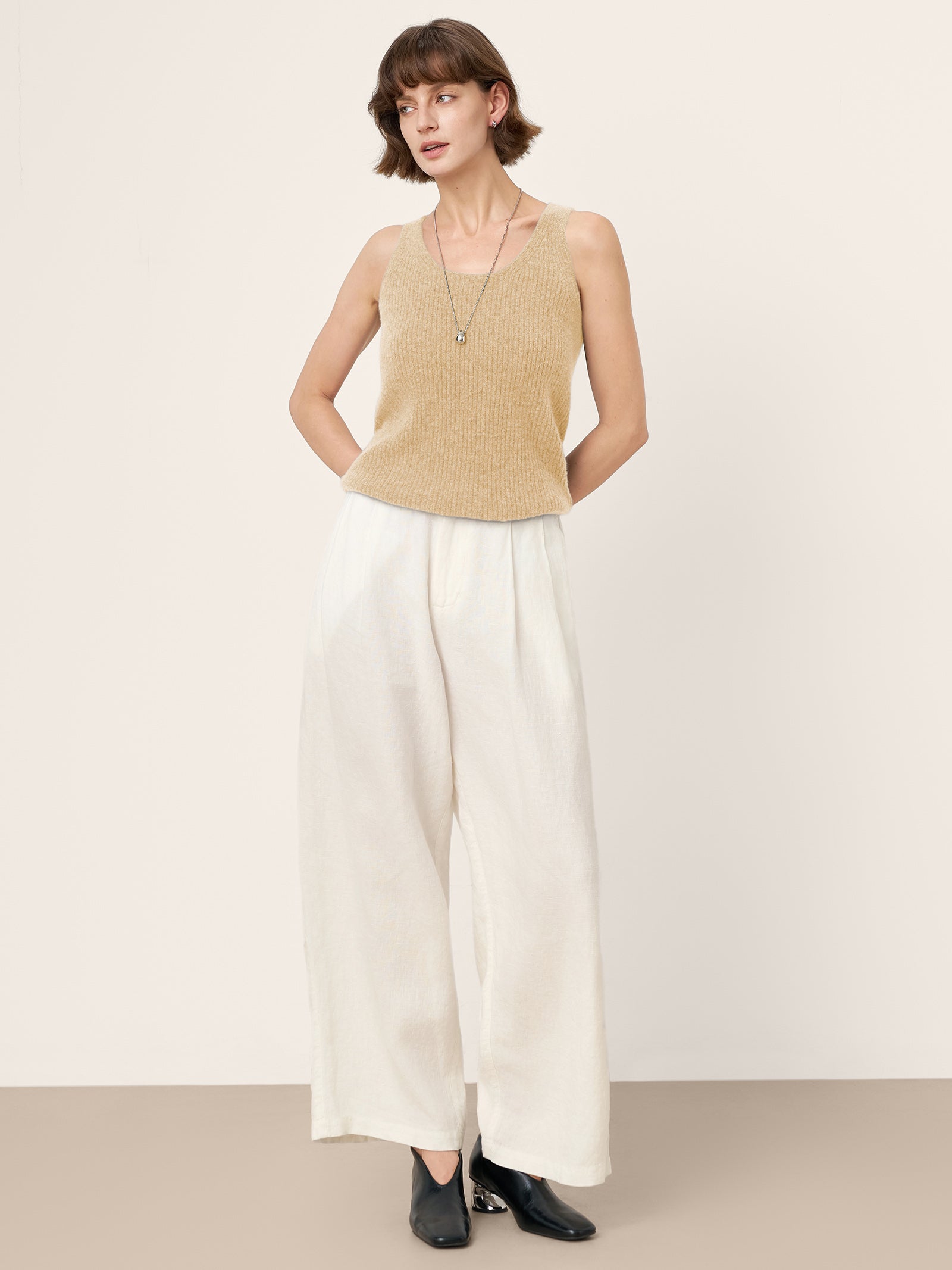100% Mongolian Cashmere Versatile Crew Neck Tank Top VIVIANA by LINTICO