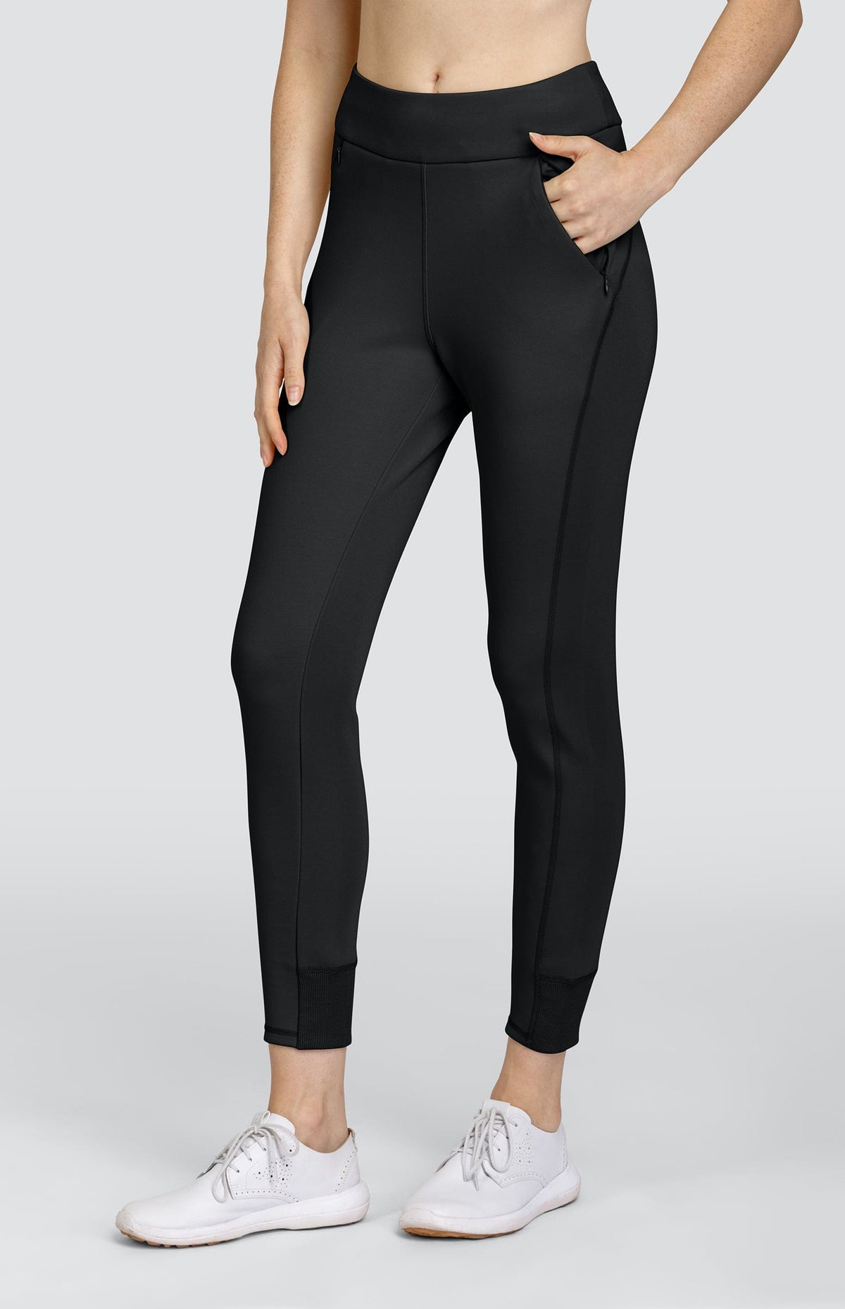 Kass 28" Jogger - Noir Black DestGlow