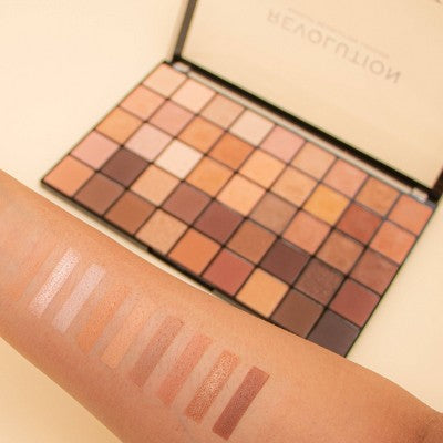 Makeup Revolution Maxi Reloaded Eyeshadow Palette Ultimate Nudes 0.27oz - Imperfect Container