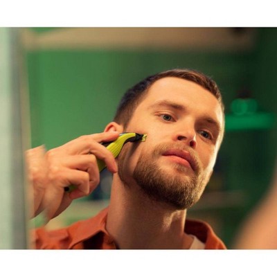 Philips Norelco OneBlade 360 Face & Body Rechargeable Men&