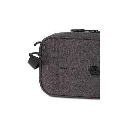 SWISSGEAR Convertible Handle Hanging Dopp Bag - New