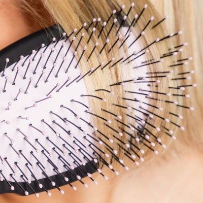 Gimme Beauty Detangling Hair Brush for Fine Hair - New by This is Beauty US