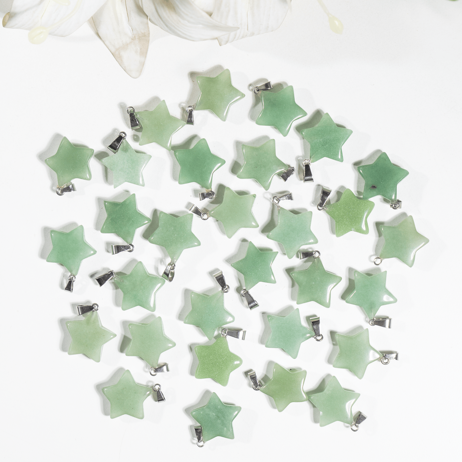 Green Aventurine Star Pendant Necklace – Natural Crystal Gemstone Jewelry DestGlow