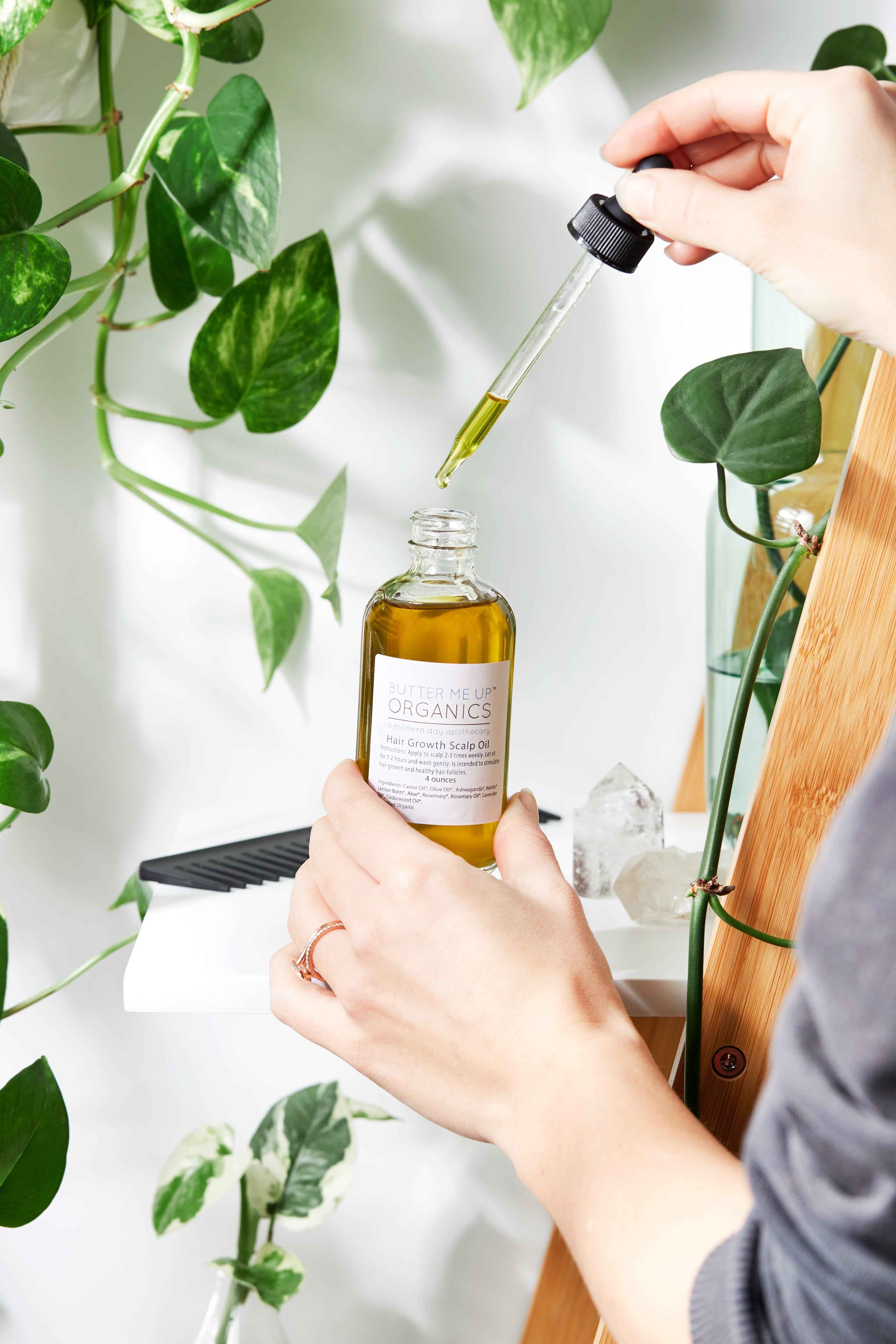 Organic Scalp Treatment / Scalp Oil / Hair Growth / Organic Hair Oil / Hair Repair / Healthy Scalp / Herbal Treatment / Glass Bottle by Butter Me Up Organics