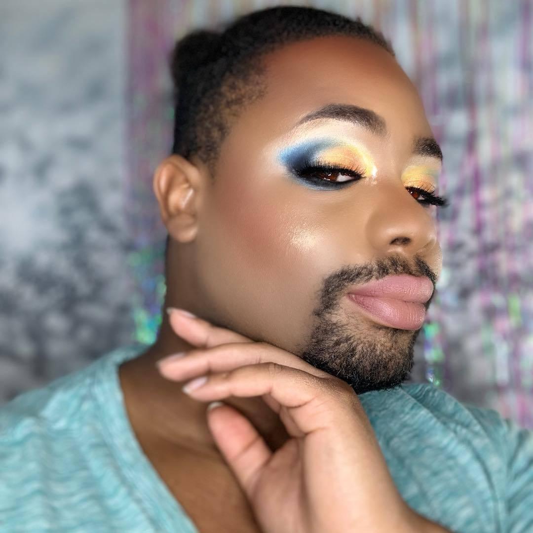 Vibrant Pressed Powder Eyeshadow – Metallic & Pearl Finish by REK Cosmetics