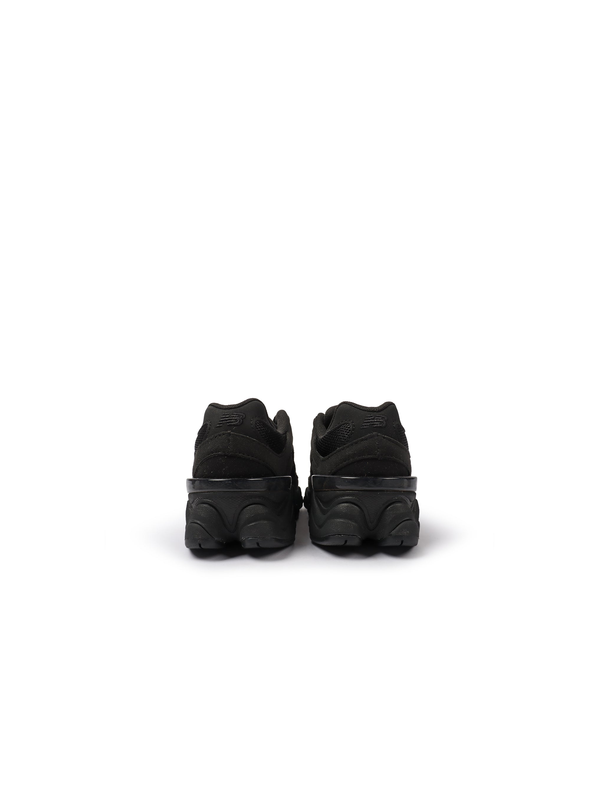 New Balance (TD) 9060 Lifestyle Shoes - Black by Denim Exchange