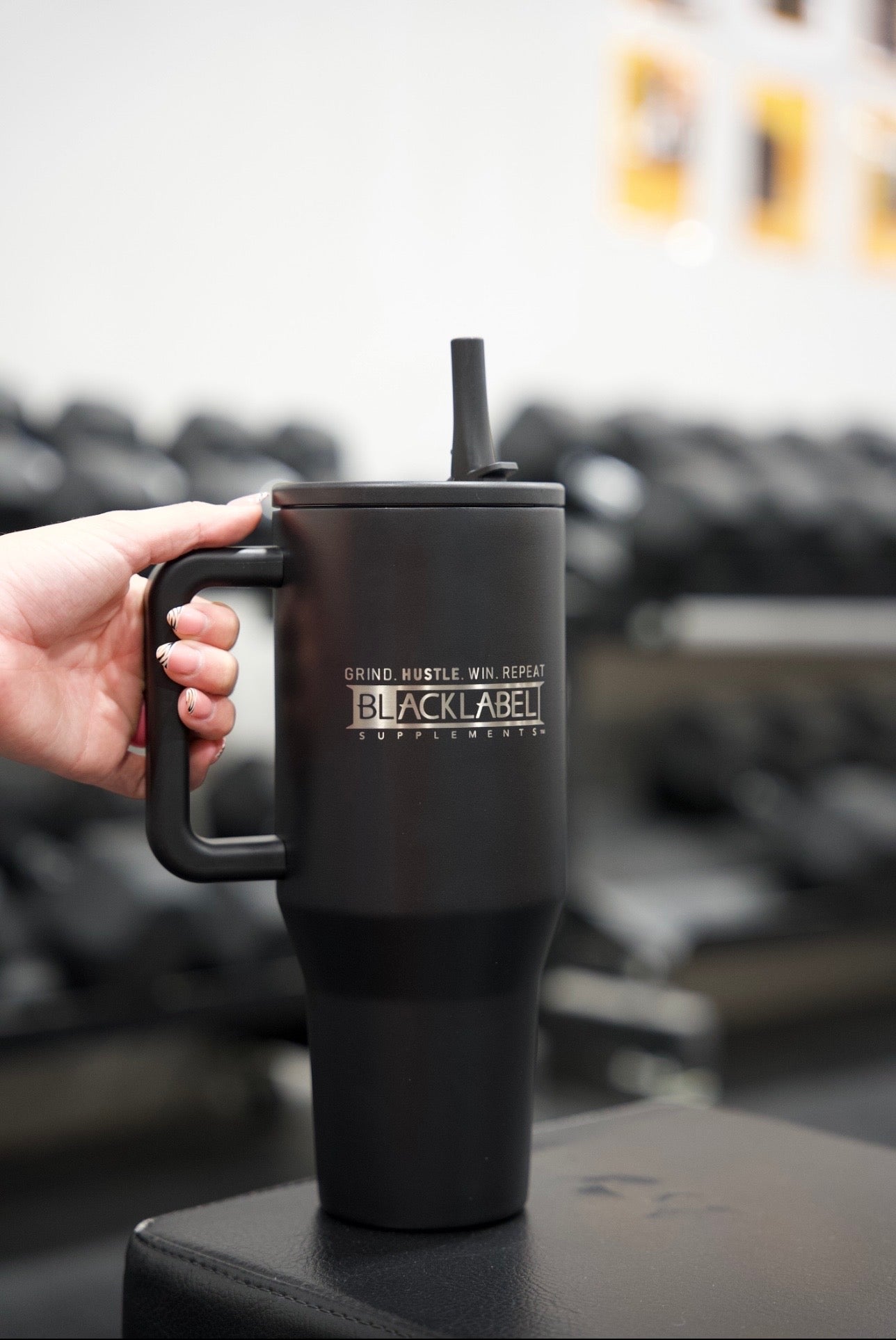 HYDROJUG 40 OZ. TRAVELER by BLACKLABEL Supplements