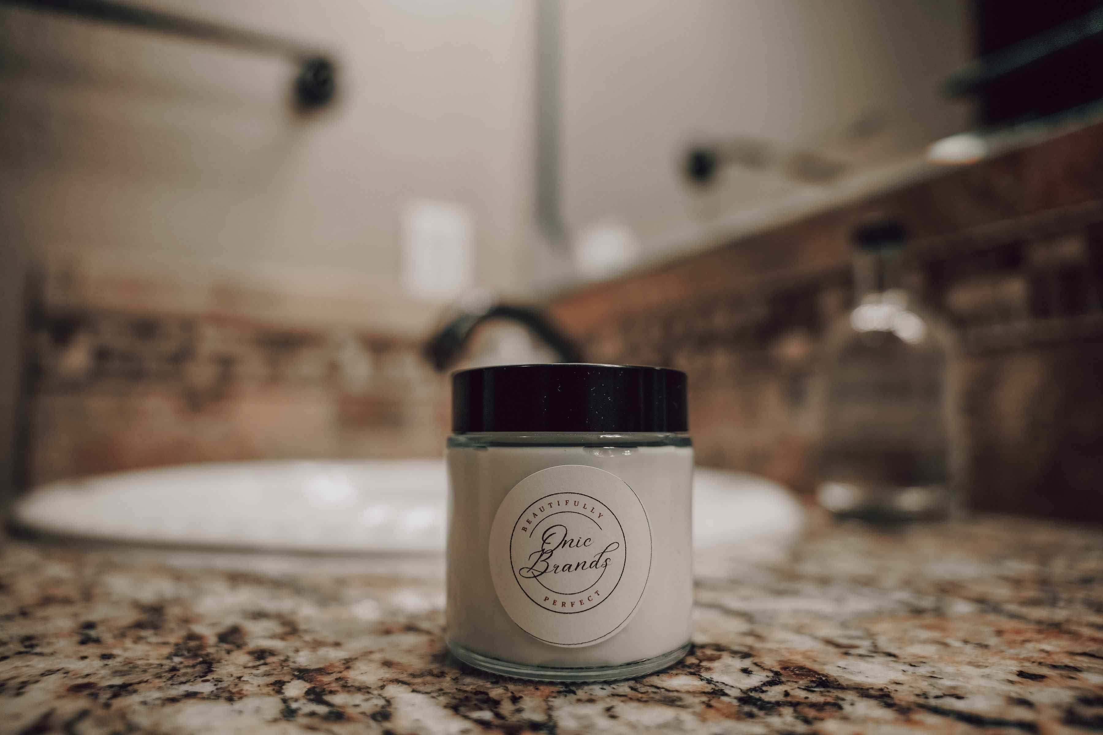 Onic Brands Overnight Face Cream