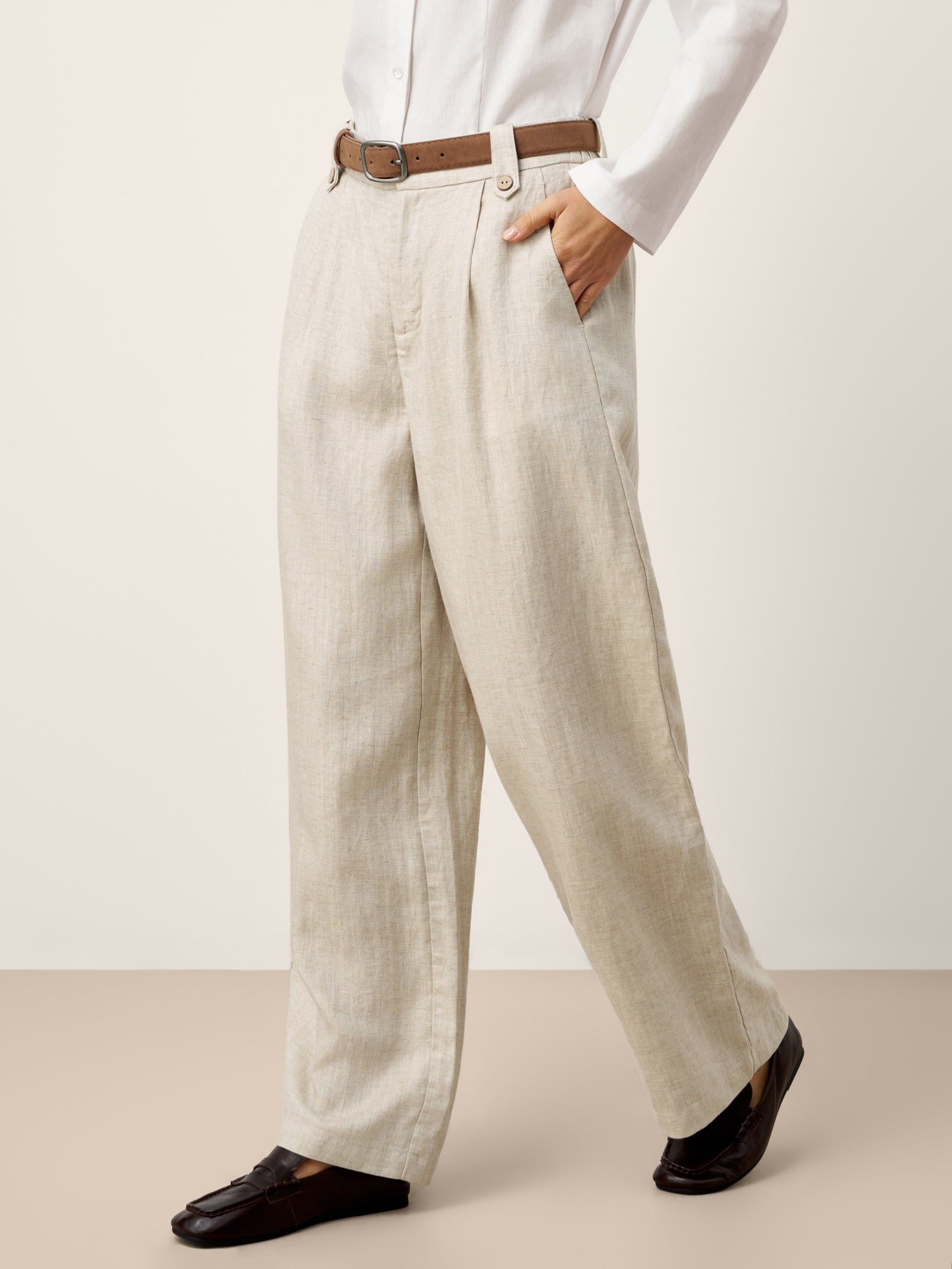 Linen-Lyocell Pleated Wide Leg Trousers with Back Elastic & Button Detail AISLING by LINTICO