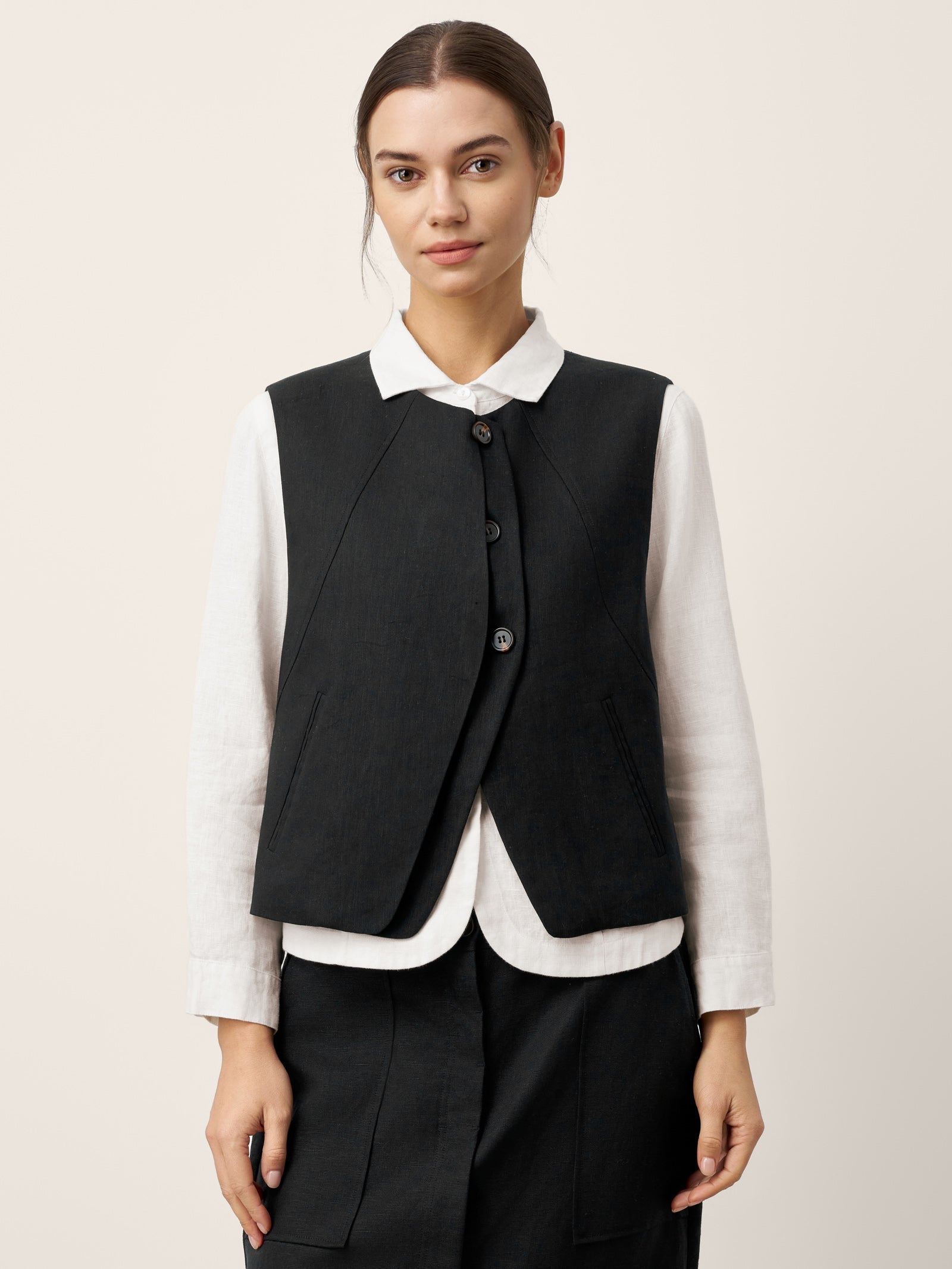 Linen-Lyocell Panel Layered Vest ODELIA DestGlow