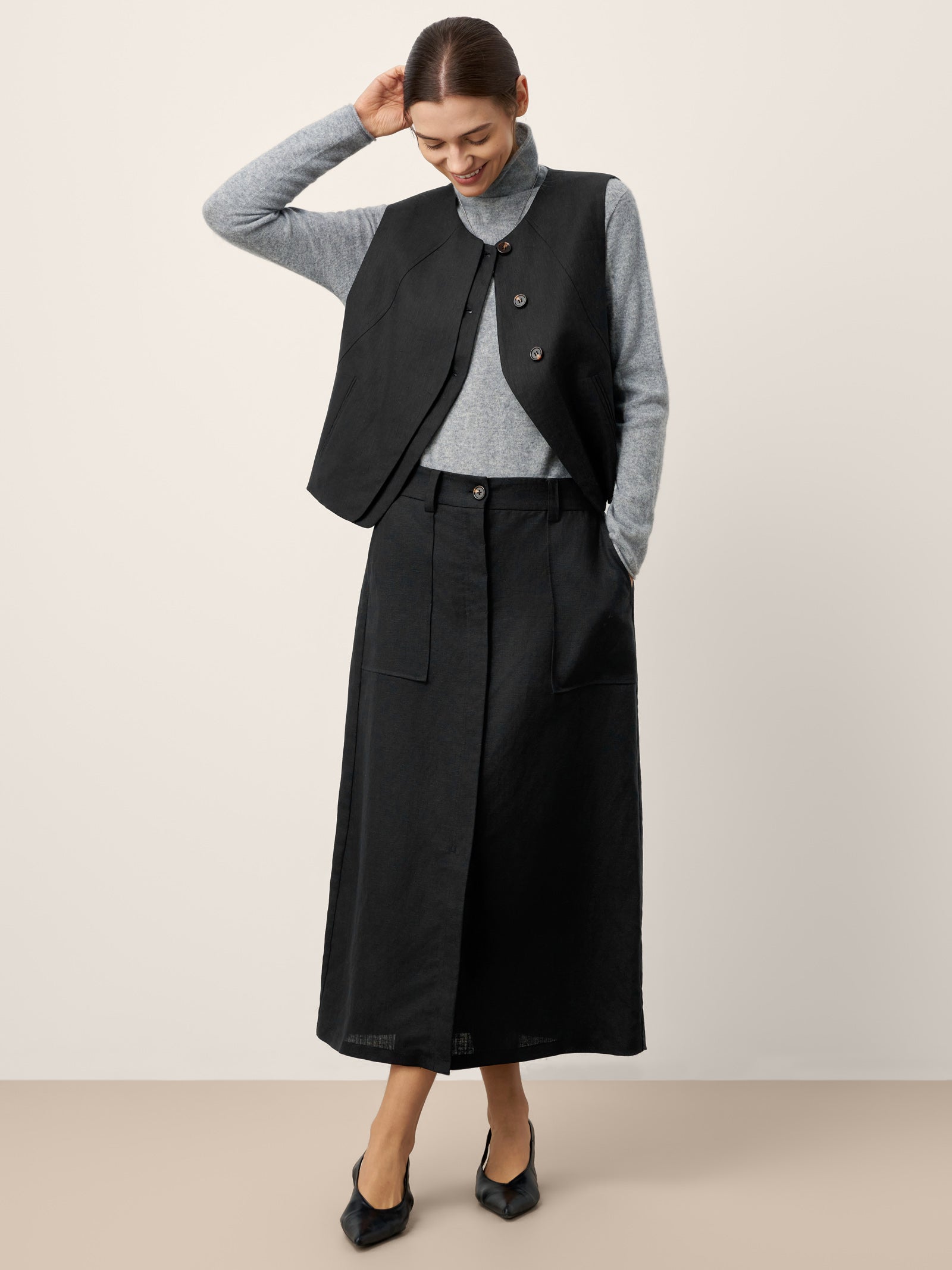 Linen-Lyocell Panel Layered Vest ODELIA DestGlow