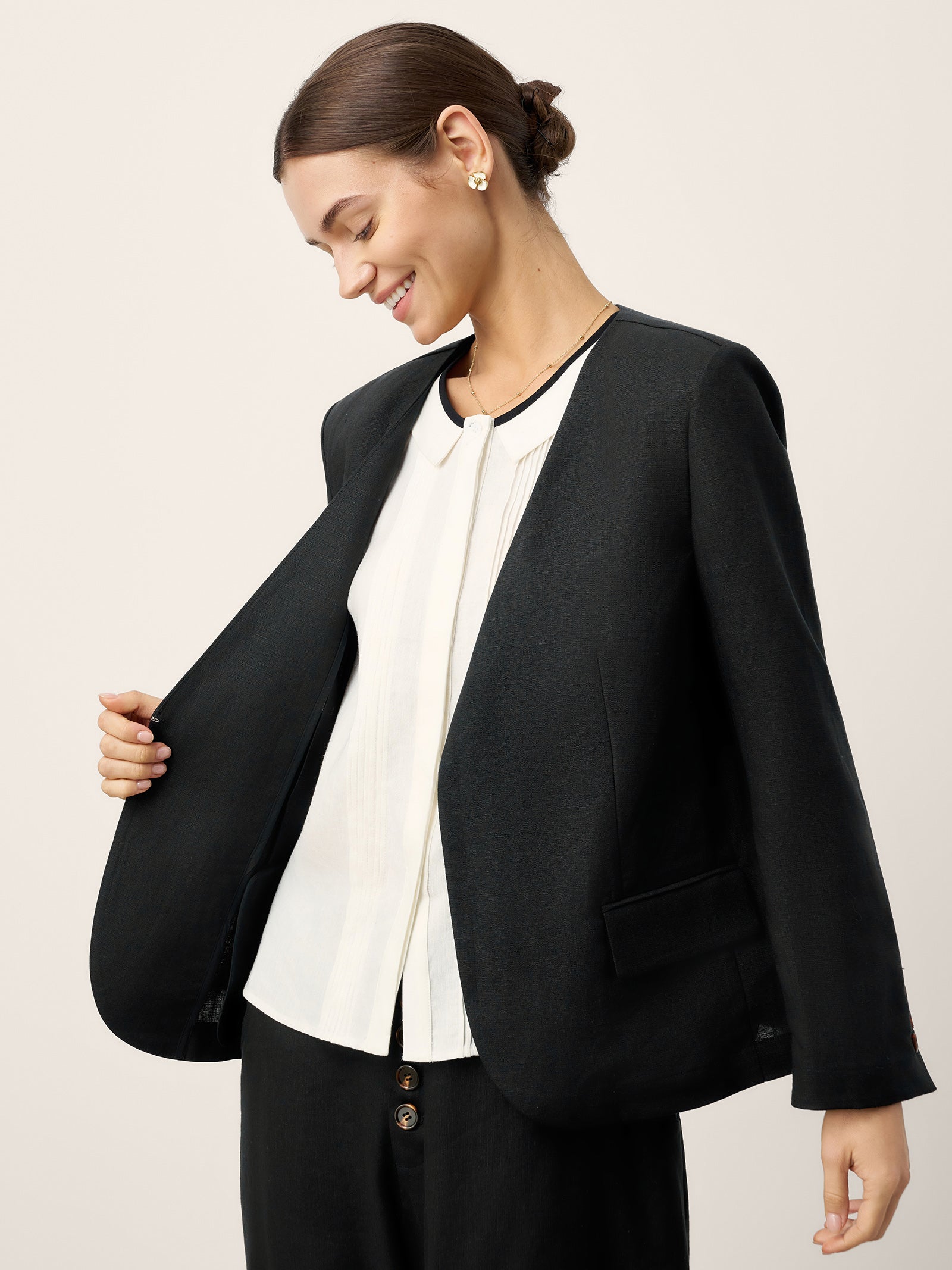 Linen-Lyocell Relaxed V-neck Tailored Blazer VERITY by LINTICO
