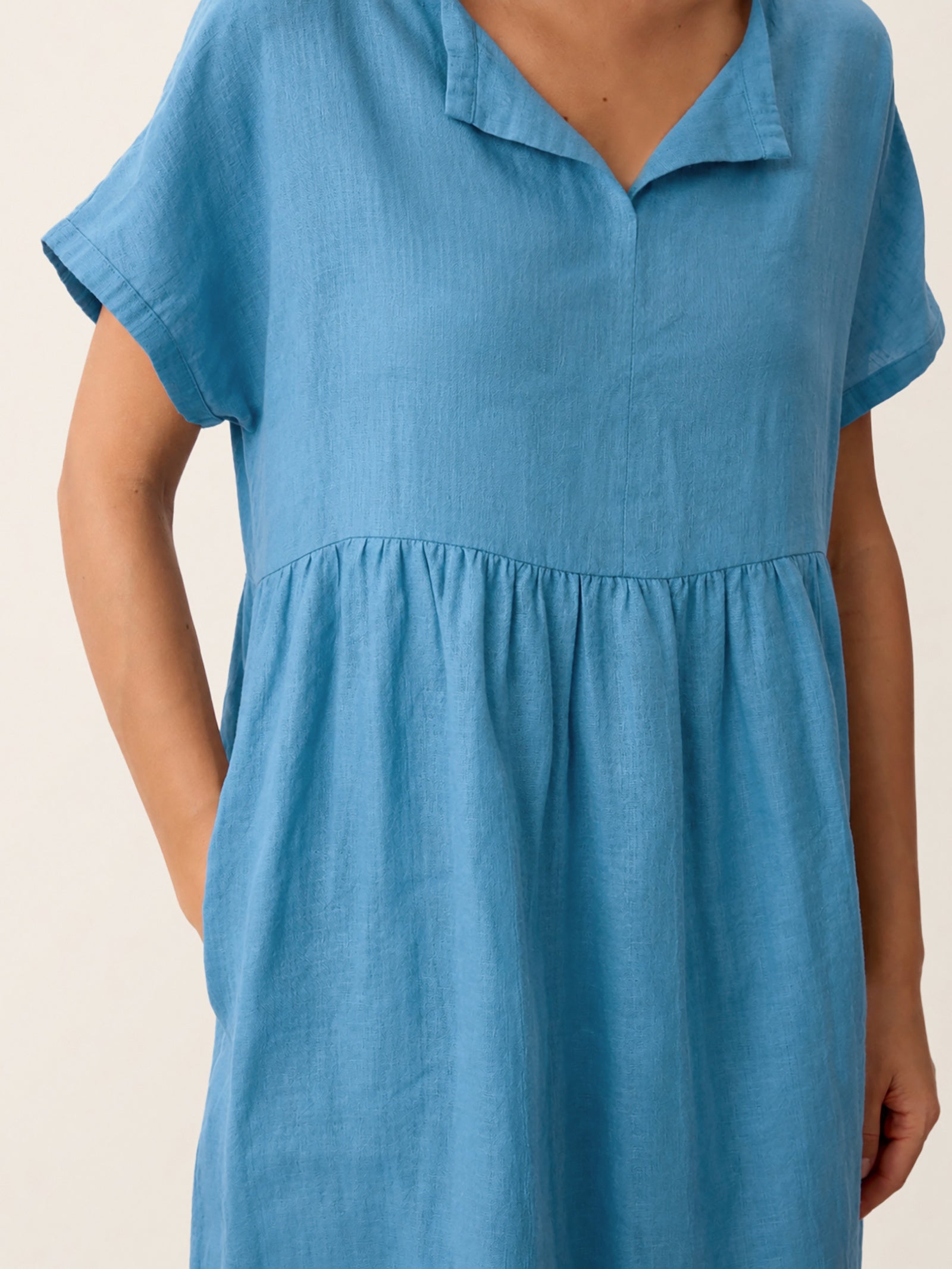 Linen Gathered-Hem Split-Neck Mini Dress SYDNEY DestGlow
