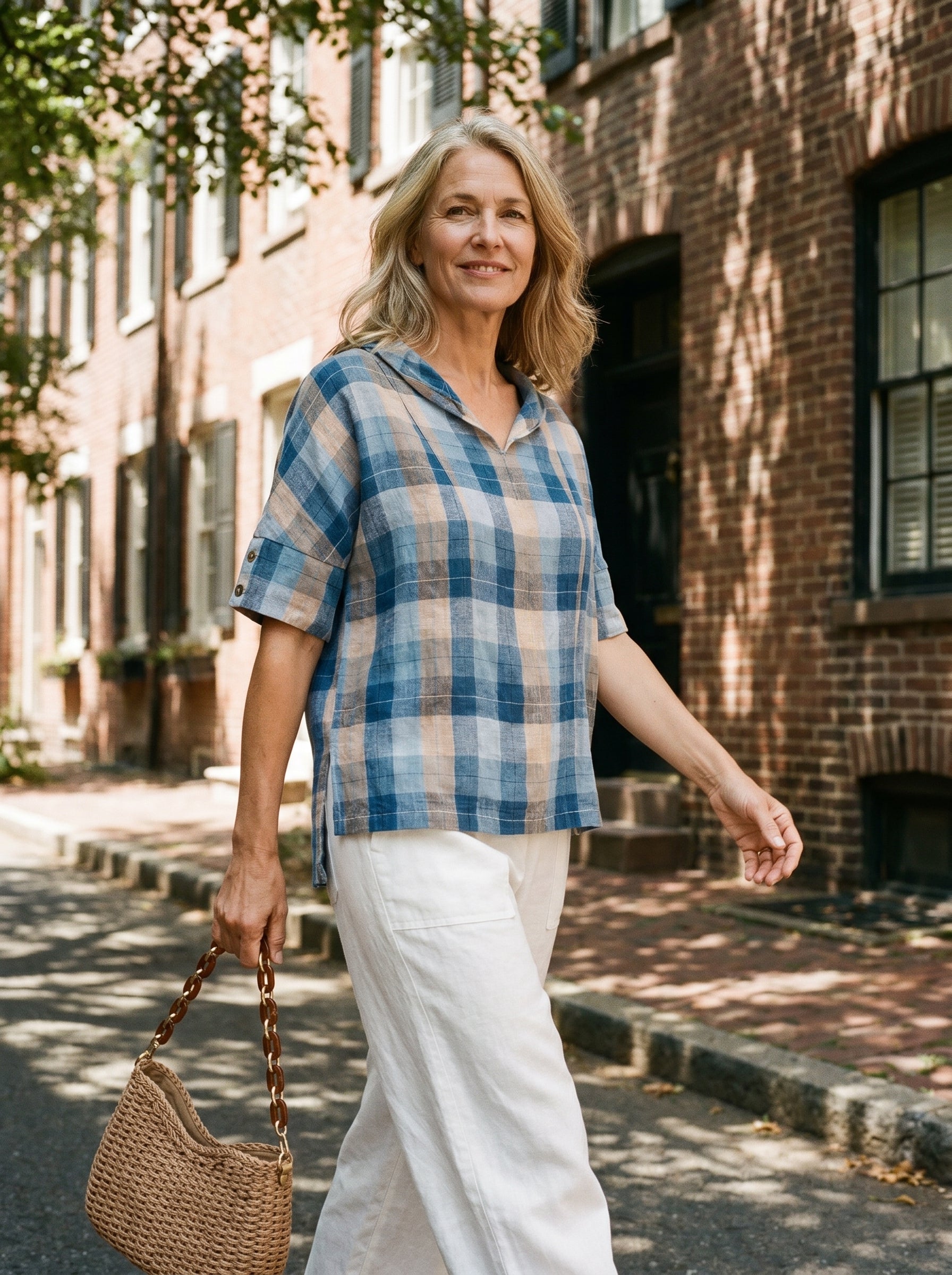Linen V-Neck Short-Sleeve Shirt SIERRA DestGlow