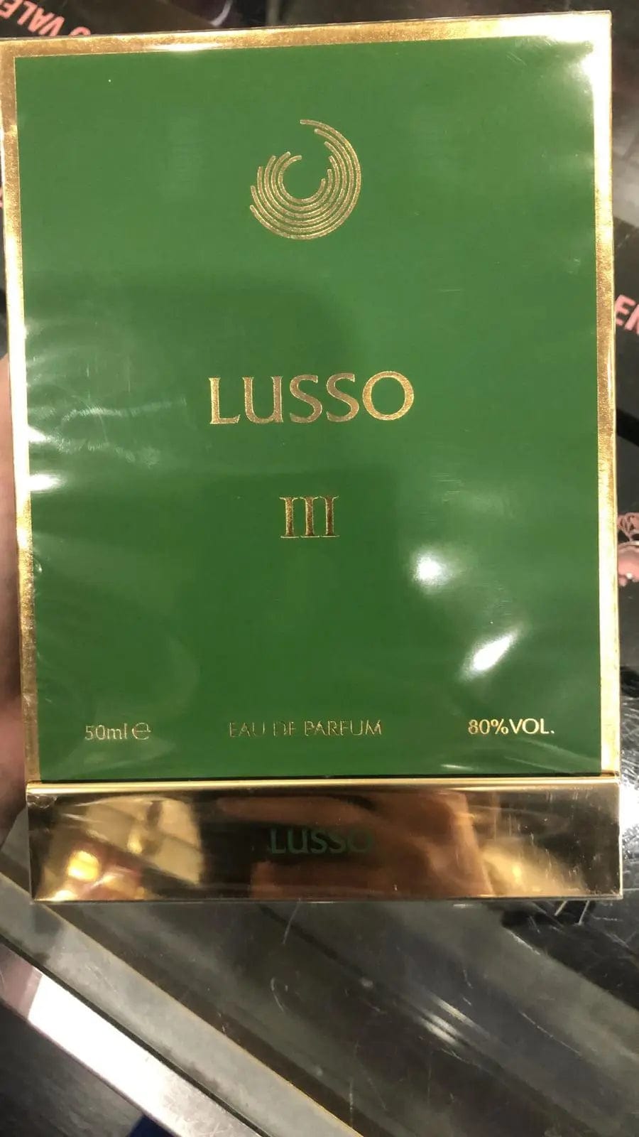 Lusso Green III By Lusso 1.7 oz U EDP Spray by perfumesandrea