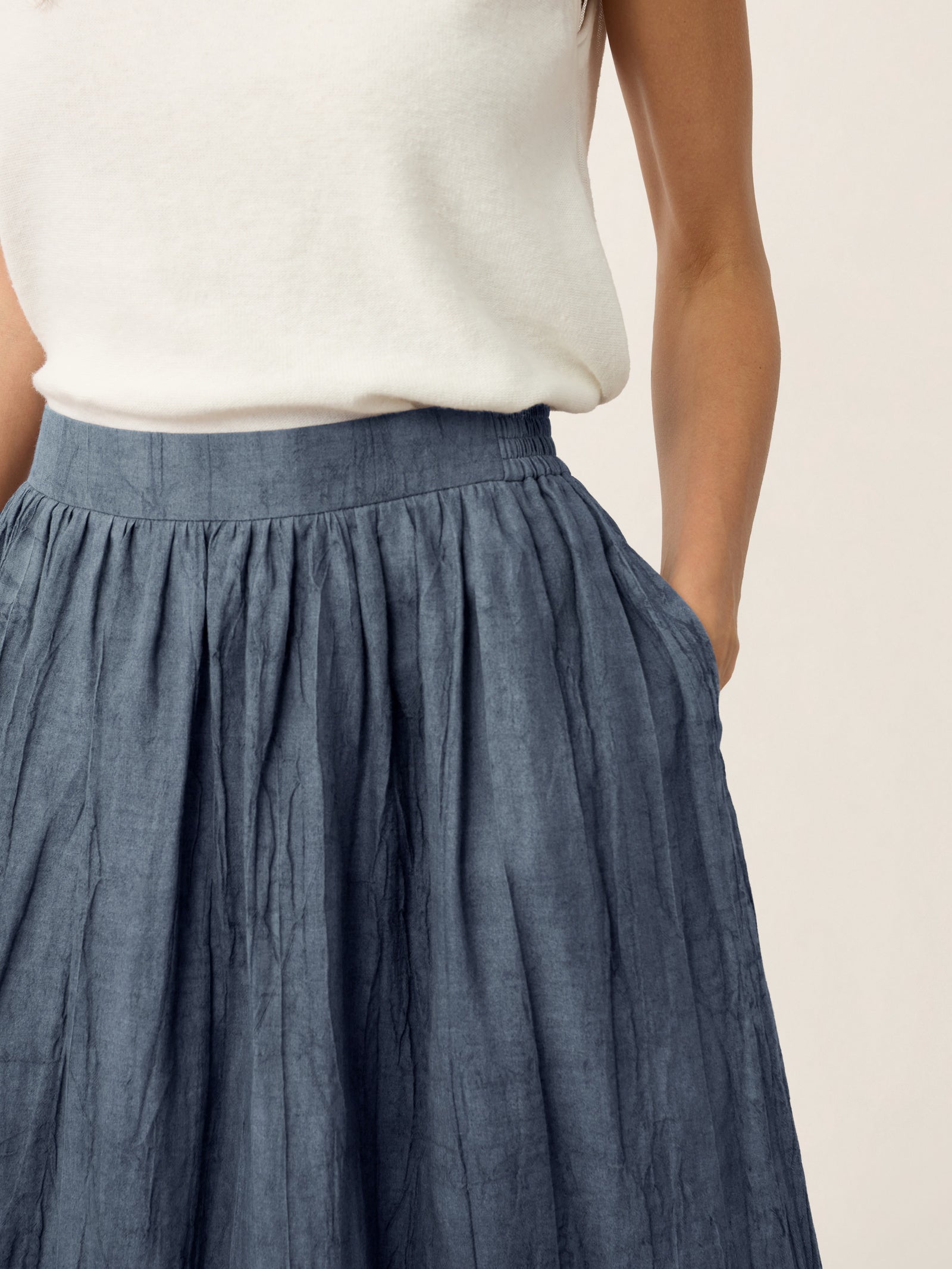 Lyocell Textured Pleated Waist Skirt ROSAMUND DestGlow