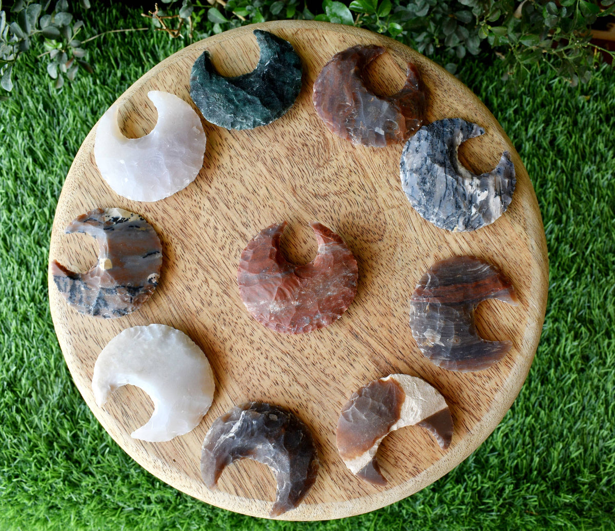 1" Fancy Jasper Moon Arrowhead Point, Indian Agate Spearhead Points DestGlow