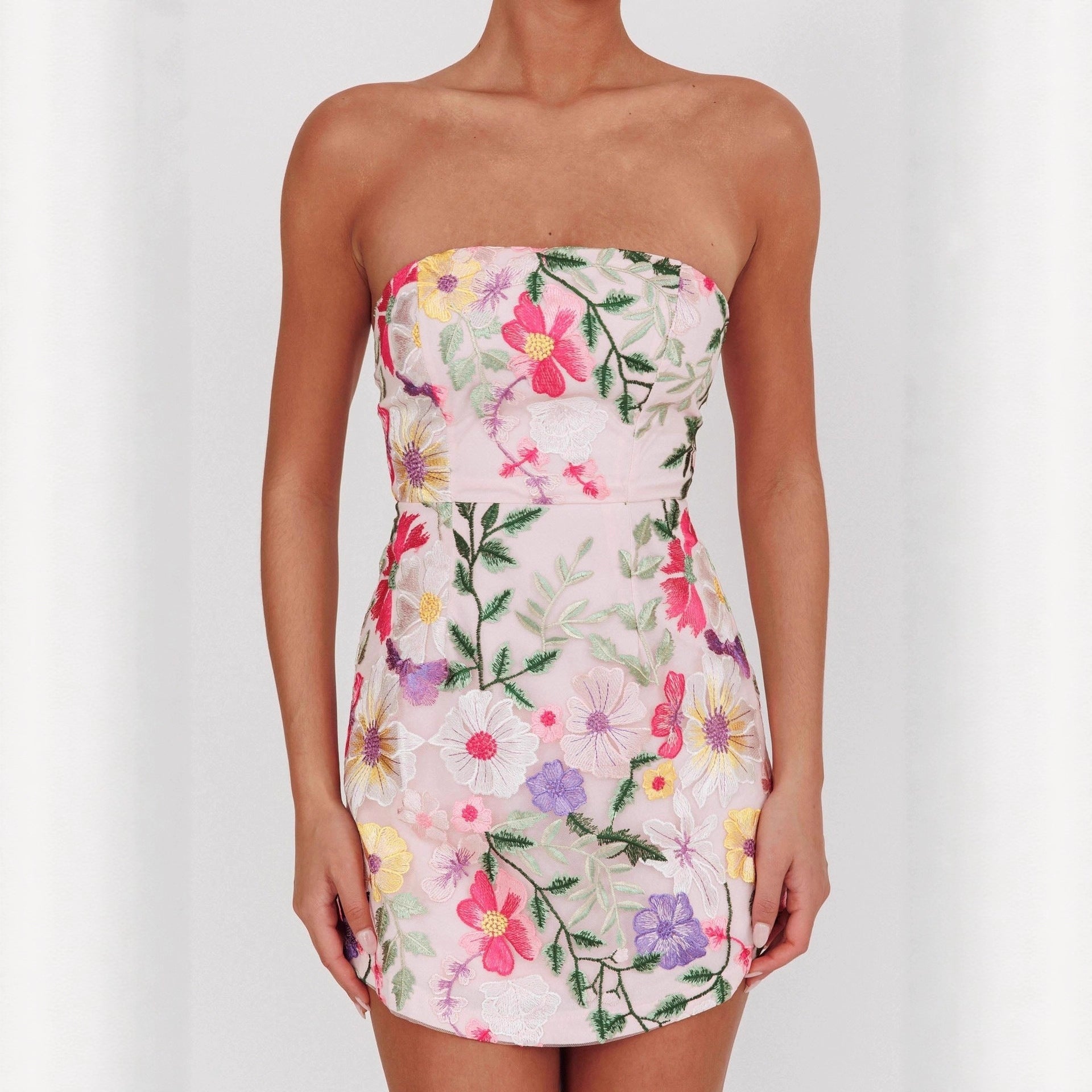 Women Slim Fit Bandeau Sling Short Niche Floral Dress by Ragazza
