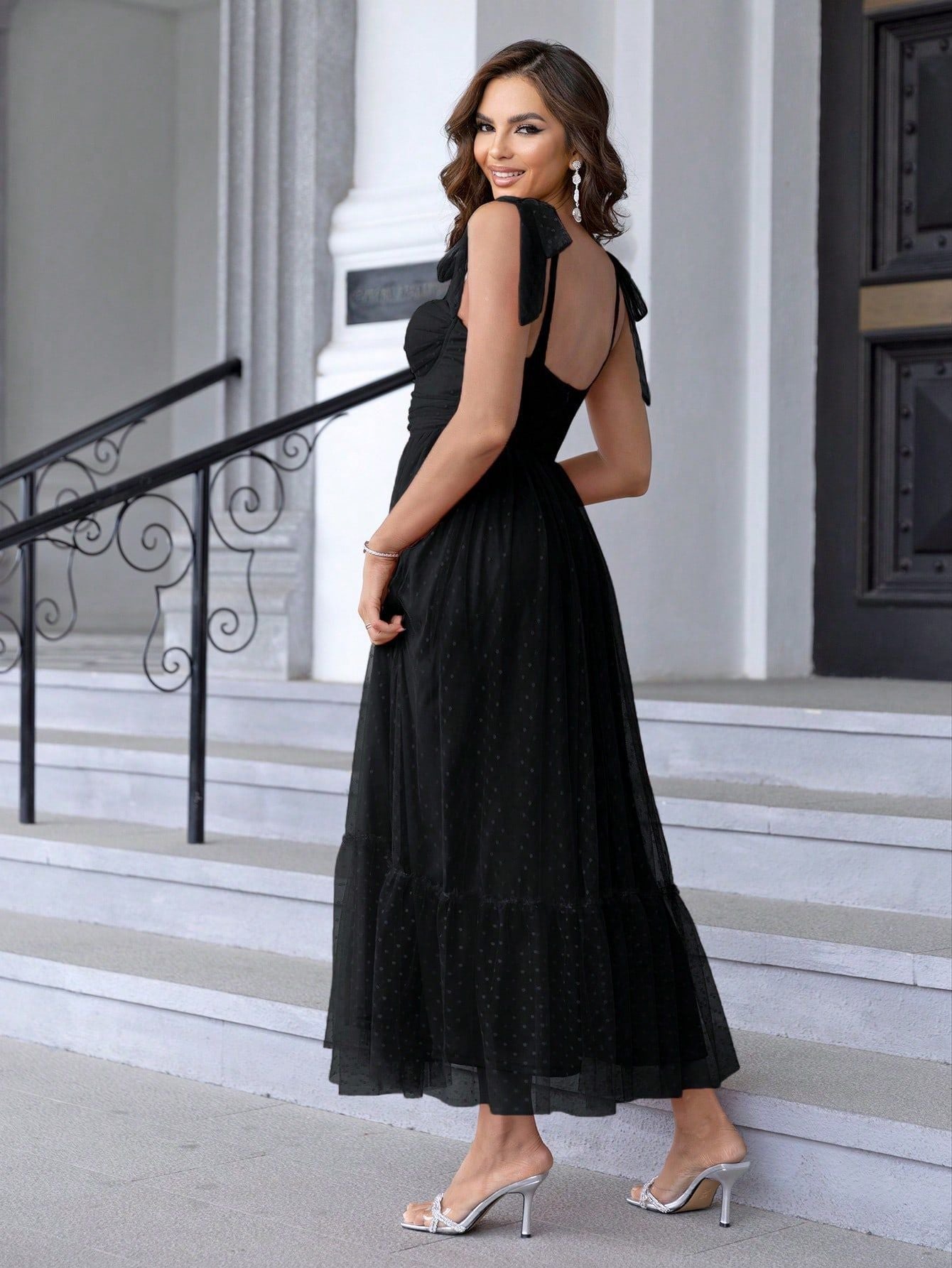 Fashionable Women Clothing Evening Dress Lace up Shoulder Pleated Hem Mesh Dress by Ragazza