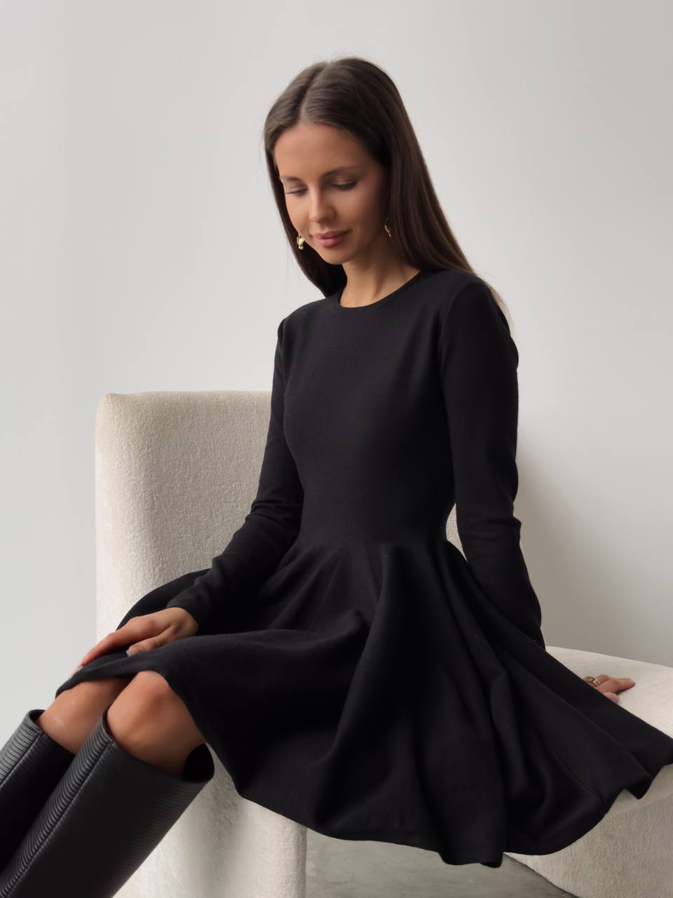 Round Neck Waist Trimming Knitted Dress Women All Match Advanced Pleated Woolen by Ragazza