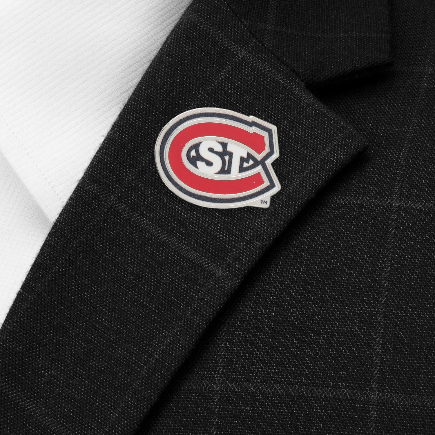 NCAA St. Cloud State Husky Mascot Lapel Pin by Cufflinks.com