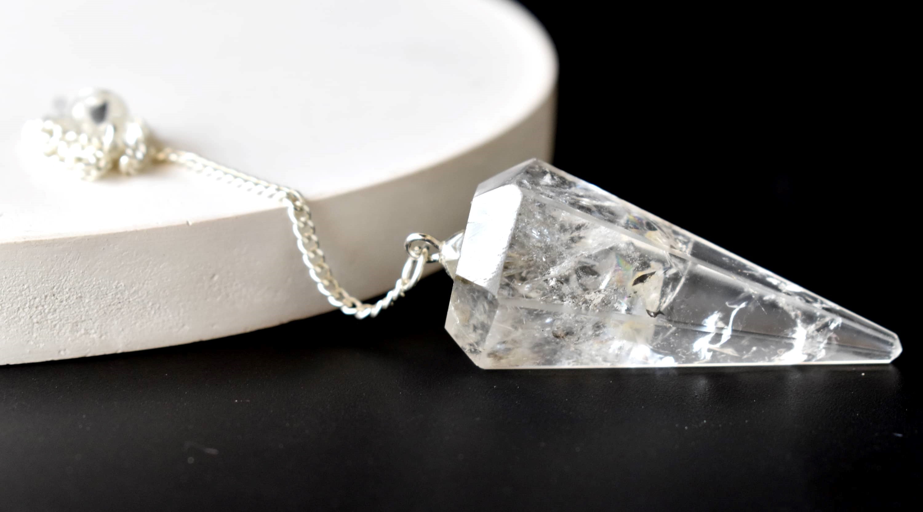 Crystal Quartz Pendulum (Meditation and Channeling) DestGlow