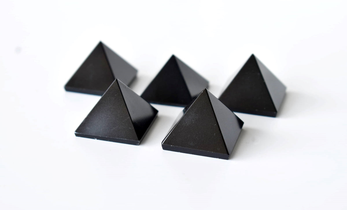 Black Tourmaline Pyramids (Promote Courage and Self-Confidence) DestGlow